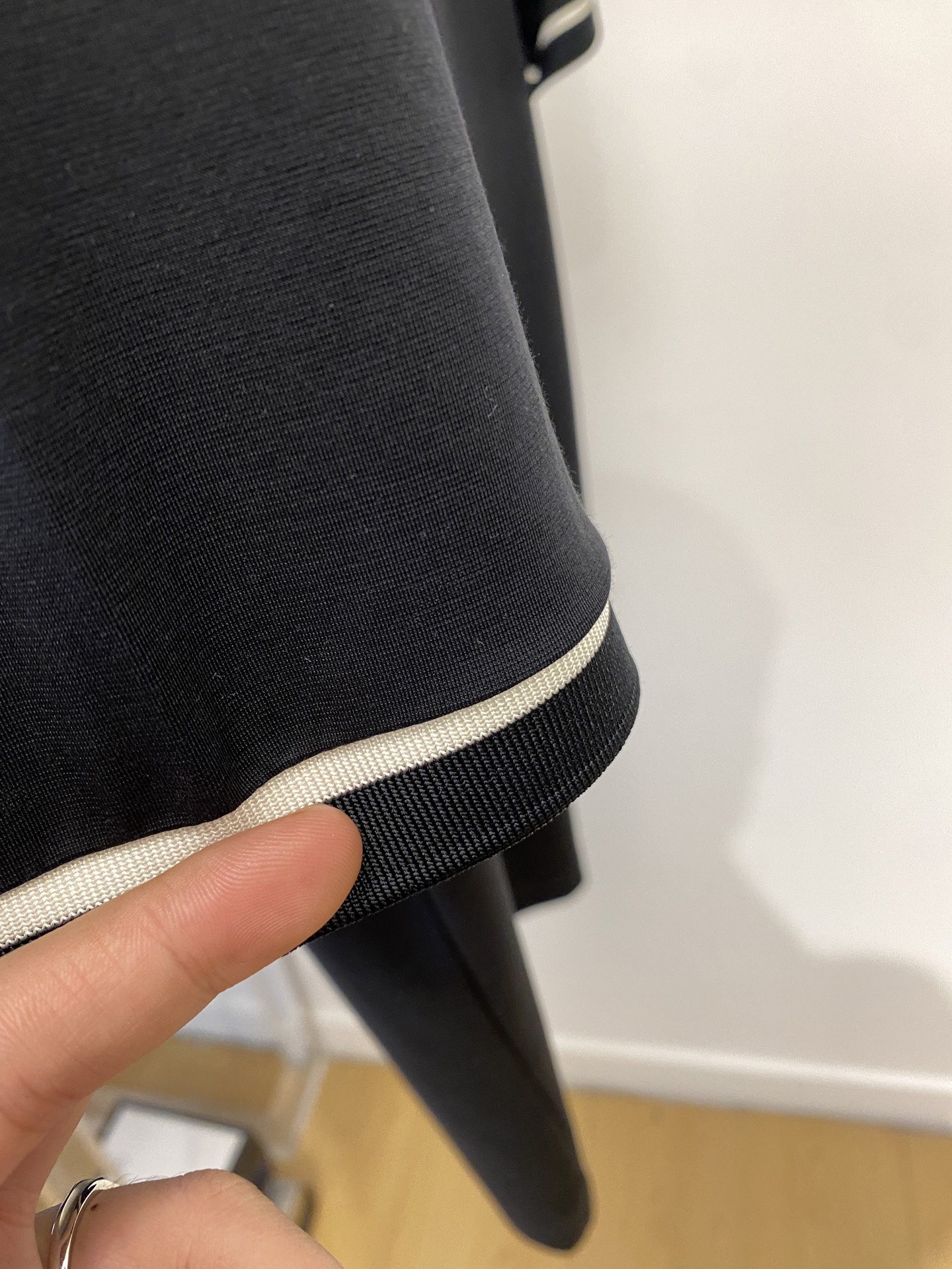 BOSS、2025新品短袖T恤，帅气时尚，胸前顶级印胶字母logo，简约百搭款。面料棉 不仅挺括，保持潮