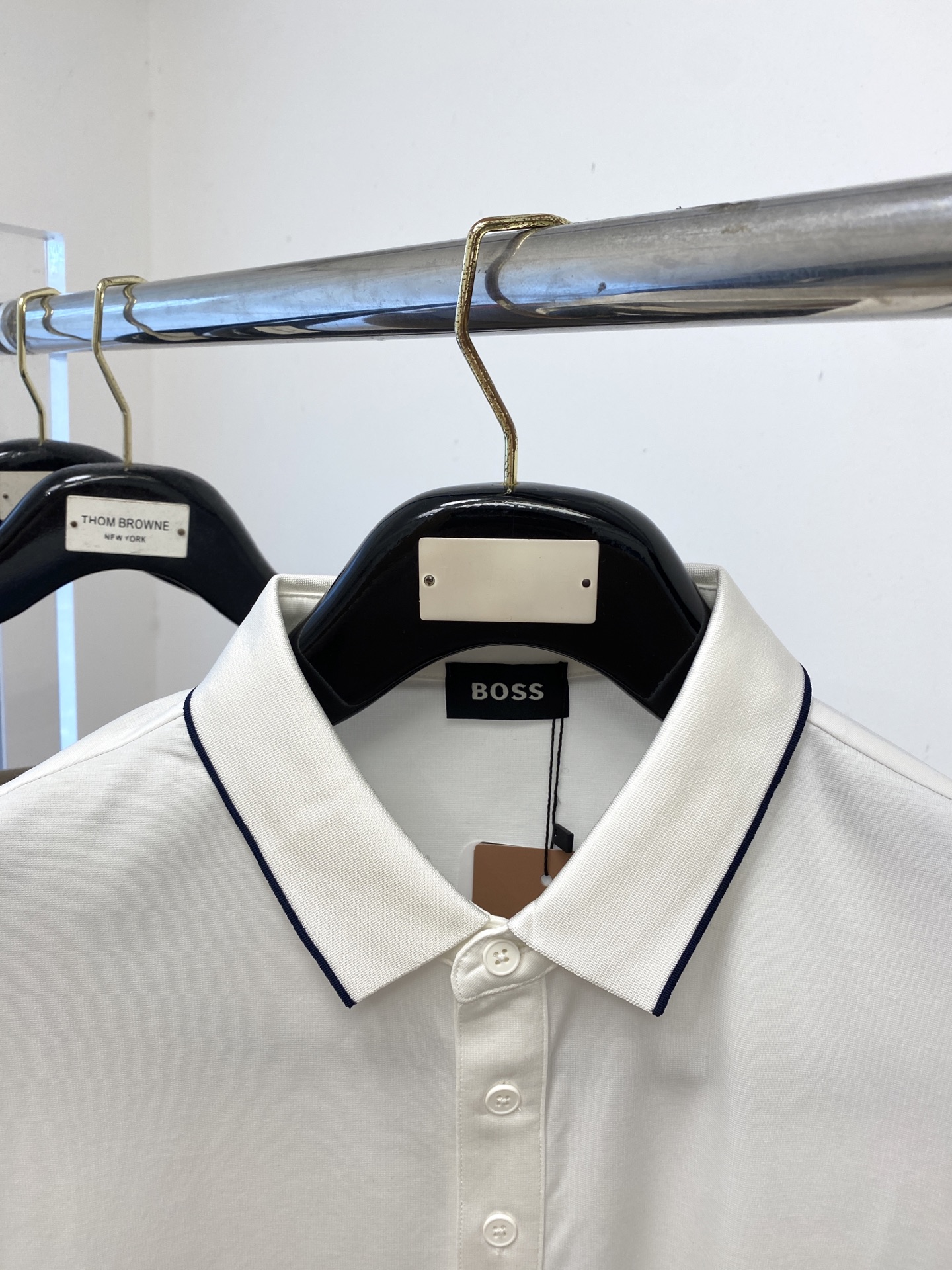 BOSS、2025新品短袖T恤，帅气时尚，胸前顶级印胶字母logo，简约百搭款。面料棉 不仅挺括，保持潮