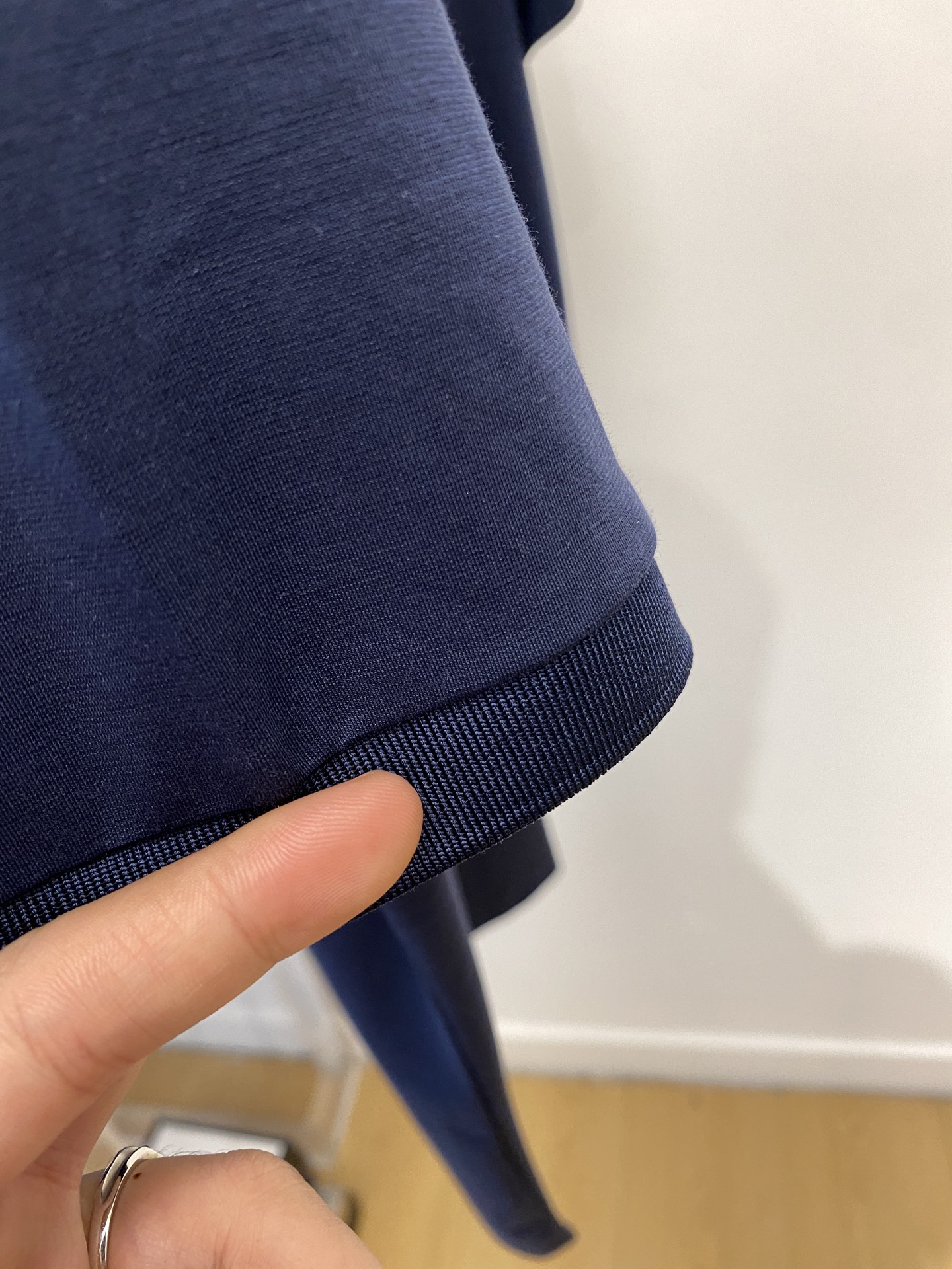 BOSS、2025新品短袖T恤，帅气时尚，胸前顶级印胶字母logo，简约百搭款。面料棉 不仅挺括，保持潮