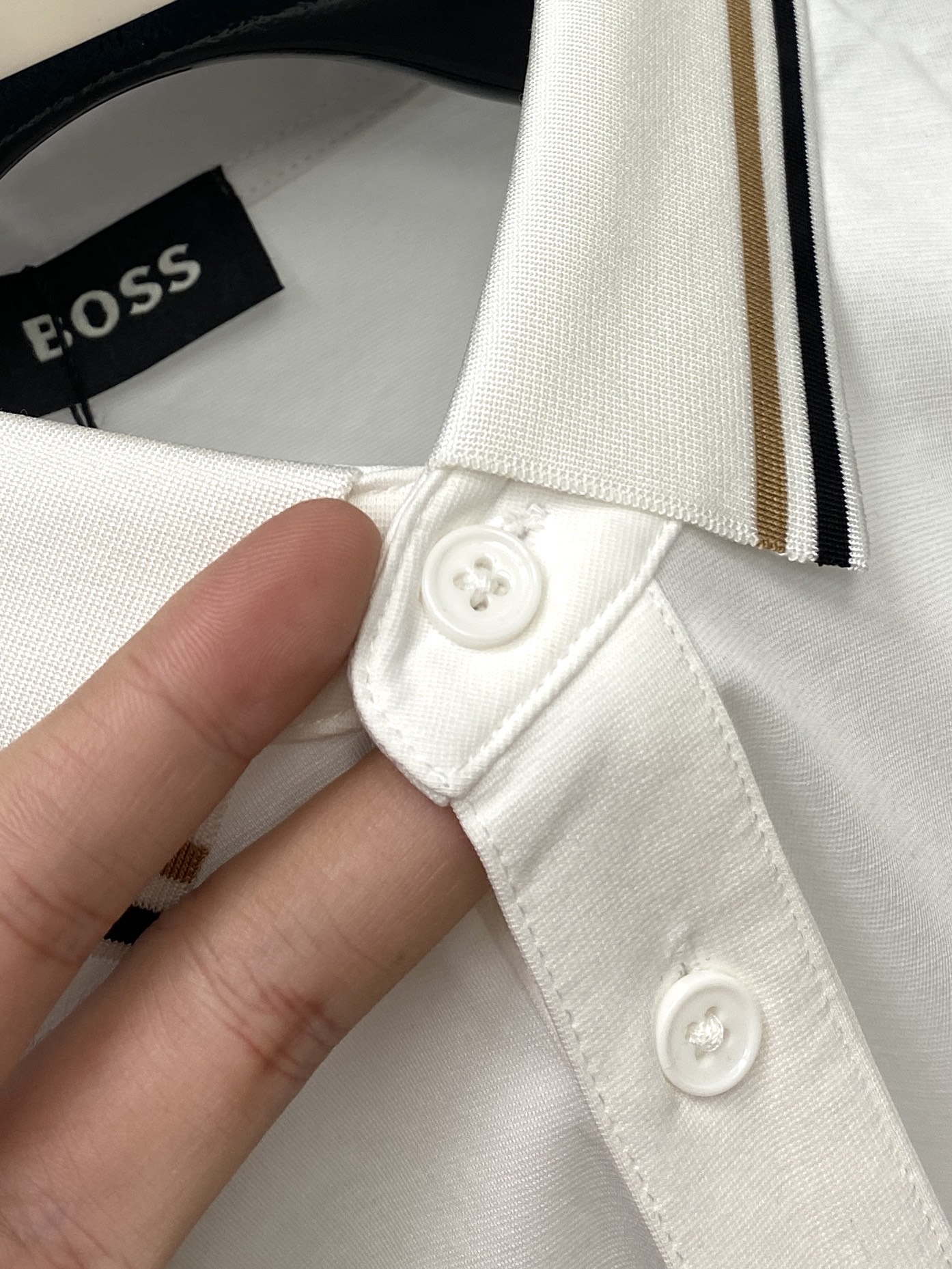 BOSS、2025新品短袖T恤，帅气时尚，胸前顶级印胶字母logo，简约百搭款。面料棉 不仅挺括，保持潮