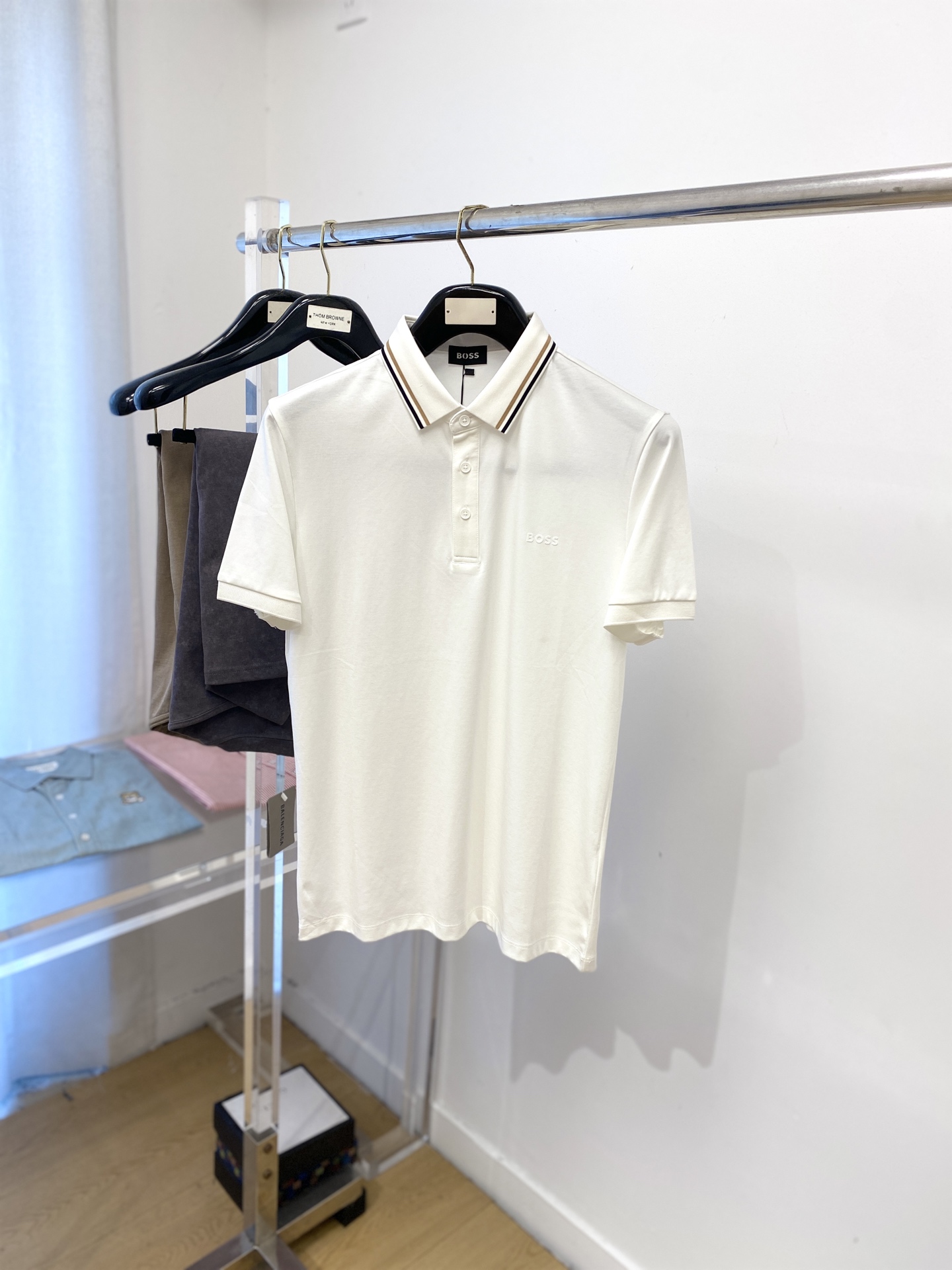 BOSS、2025新品短袖T恤，帅气时尚，胸前顶级印胶字母logo，简约百搭款。面料棉 不仅挺括，保持潮