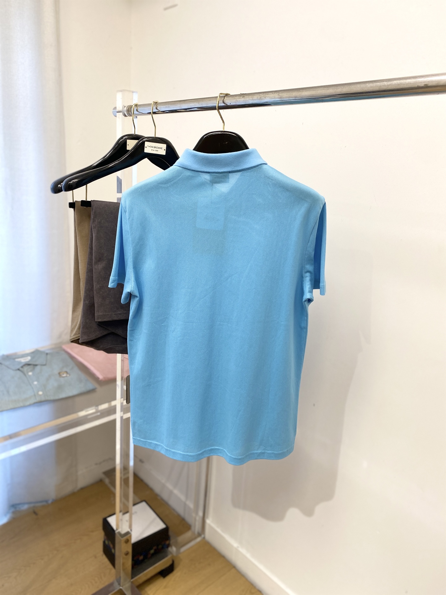 巴宝莉、2025新品短袖T恤，帅气时尚，胸前顶级印胶图案logo，简约百搭款。面料棉 不仅挺括，保持潮流