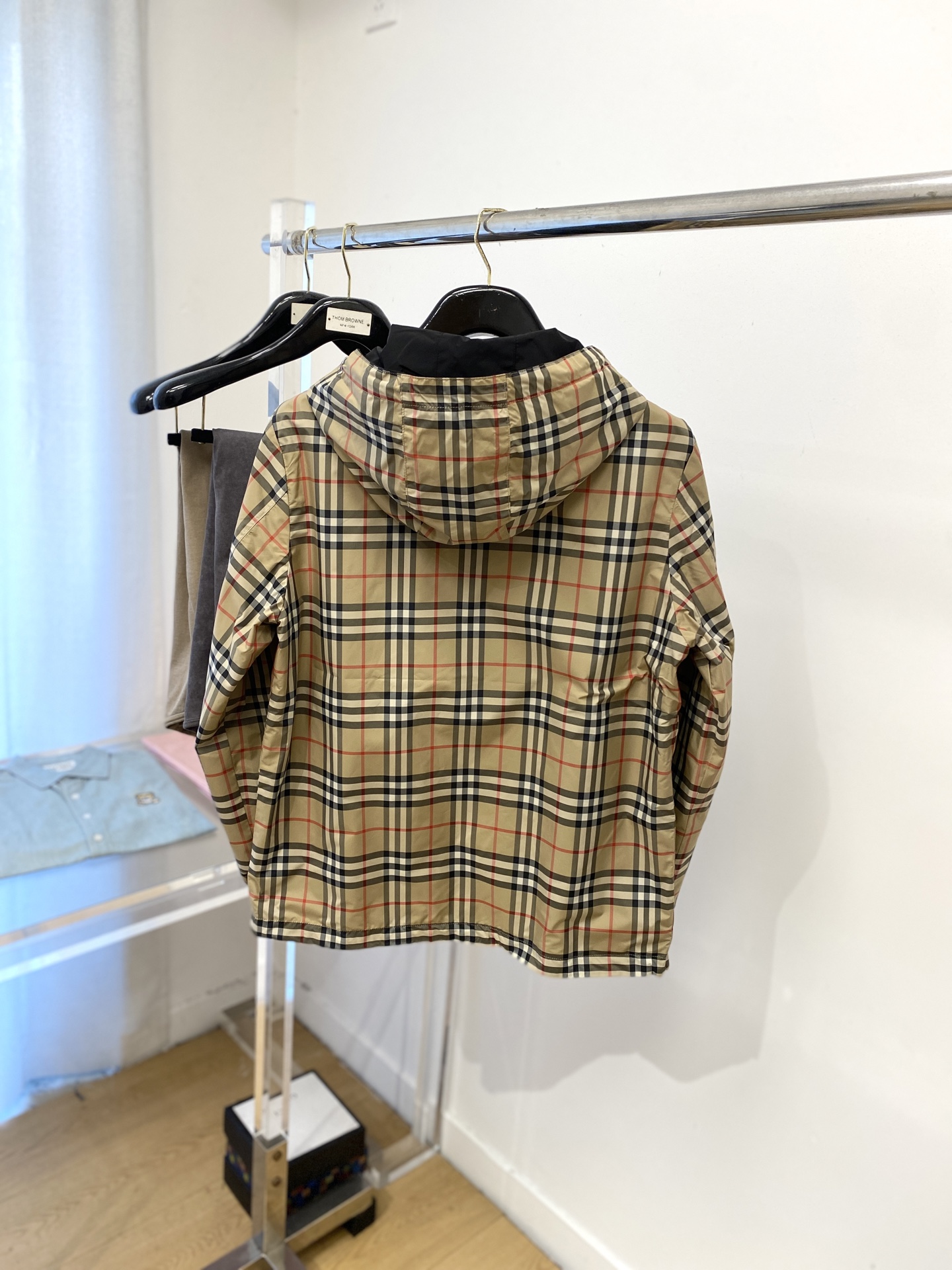 巴宝莉、2025新品双面穿夹克外套，时尚帅气，简约百搭款，经典巴宝莉格纹logo，定制原版面料，不仅挺括