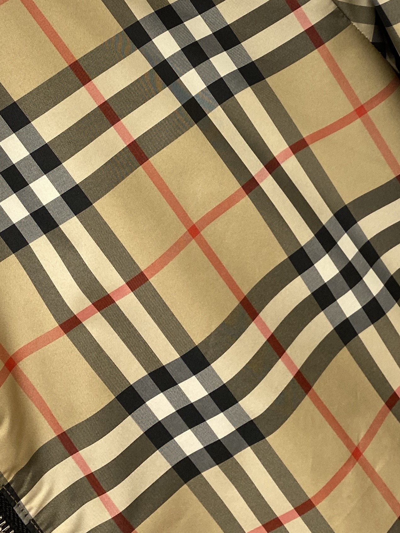 巴宝莉、2025新品双面穿夹克外套，时尚帅气，简约百搭款，经典巴宝莉格纹logo，定制原版面料，不仅挺括