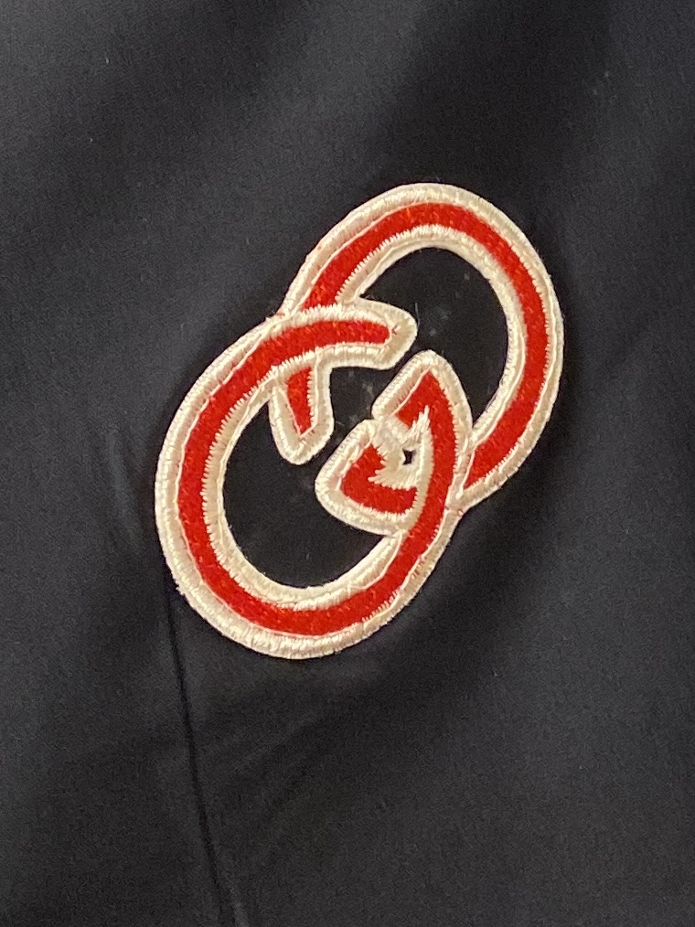 古奇、2025新品双面穿夹克外套，时尚帅气，简约百搭款，顶级数码定位定织字母logo，定制原版面料，不仅