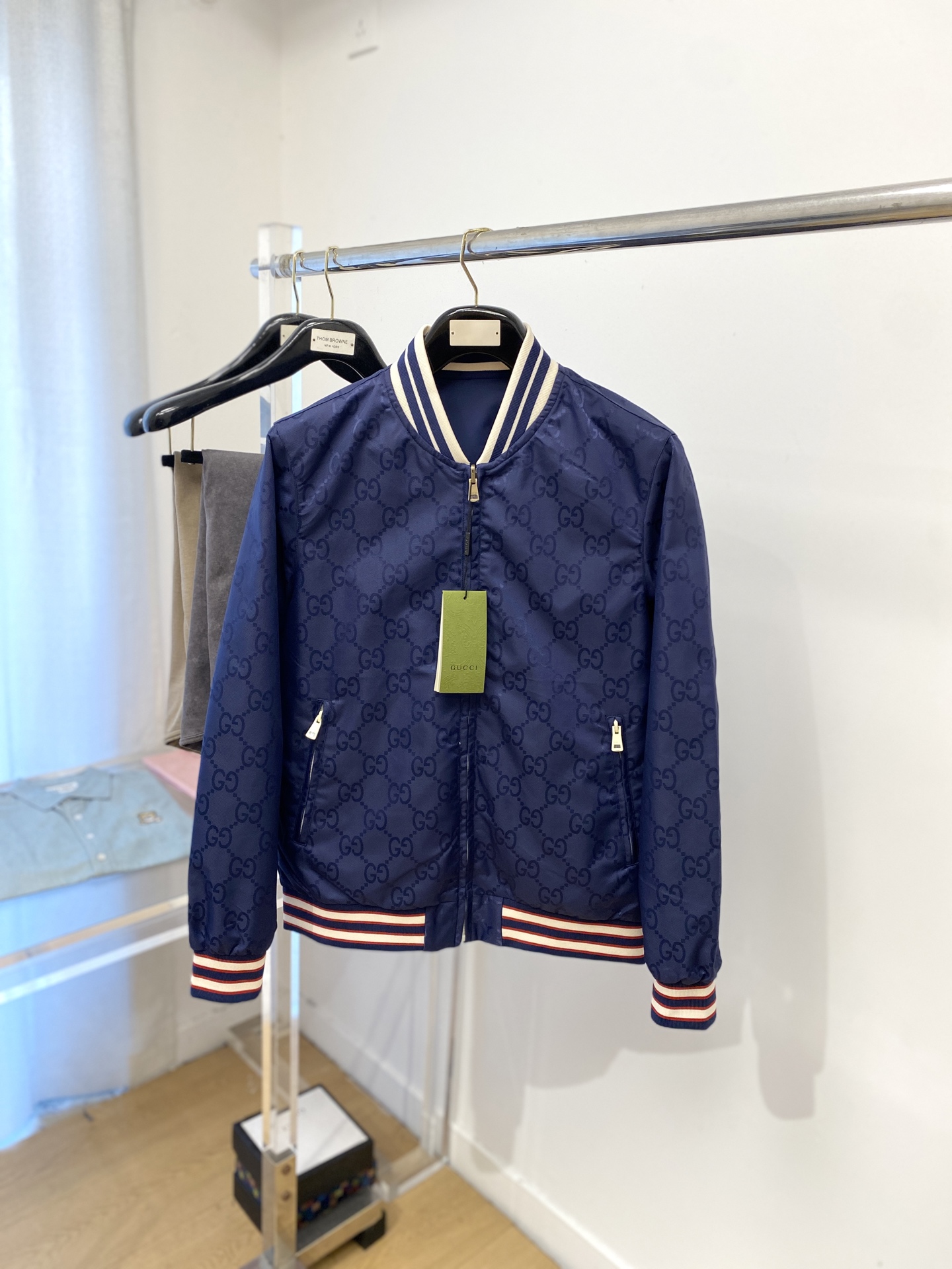 古奇、2025新品双面穿夹克外套，时尚帅气，简约百搭款，顶级数码定位定织字母logo，定制原版面料，不仅