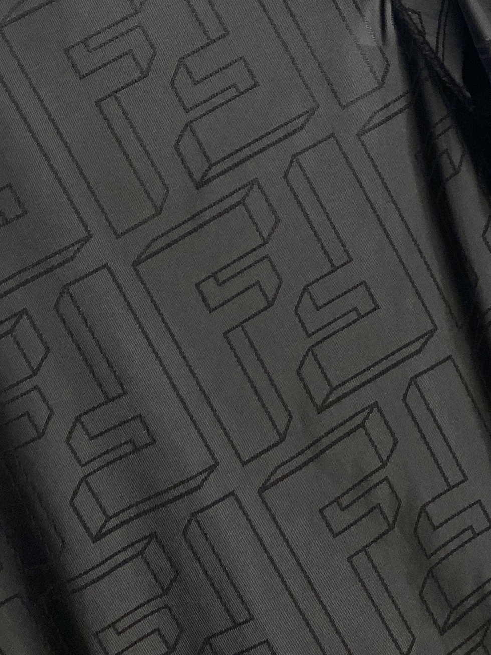 芬迪、2025新品双面穿夹克外套，时尚帅气，简约百搭款，顶级数码定位定织字母logo，定制原版面料，不仅