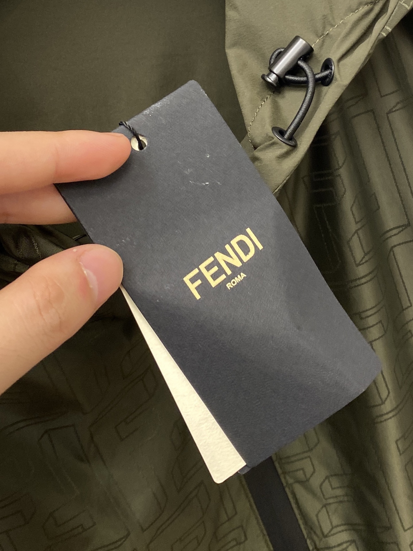 芬迪、2025新品双面穿夹克外套，时尚帅气，简约百搭款，顶级数码定位定织字母logo，定制原版面料，不仅