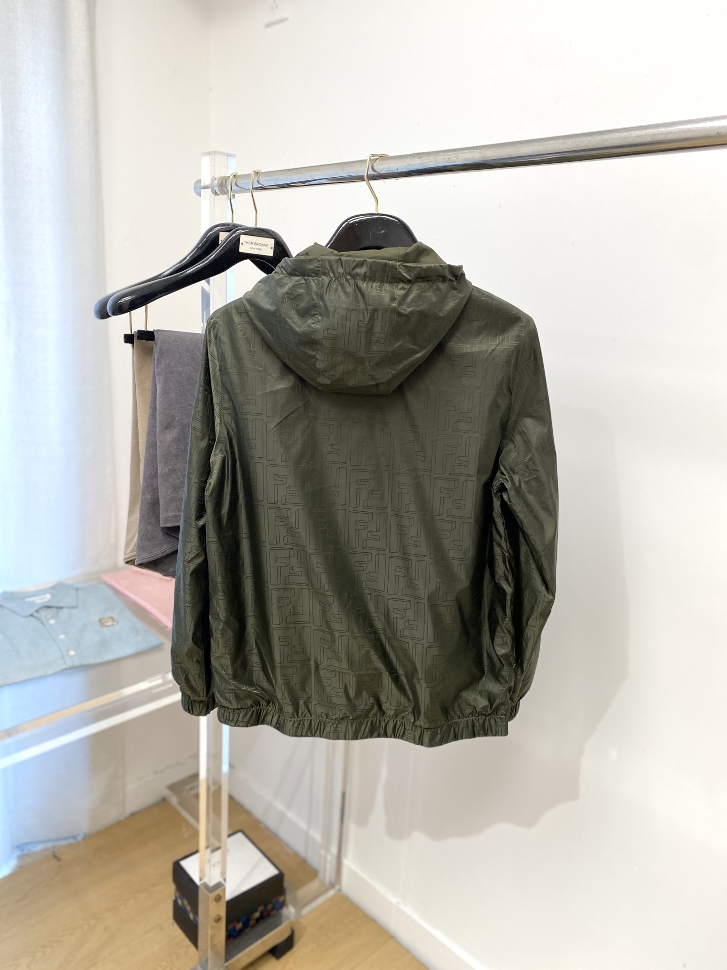 芬迪、2025新品双面穿夹克外套，时尚帅气，简约百搭款，顶级数码定位定织字母logo，定制原版面料，不仅