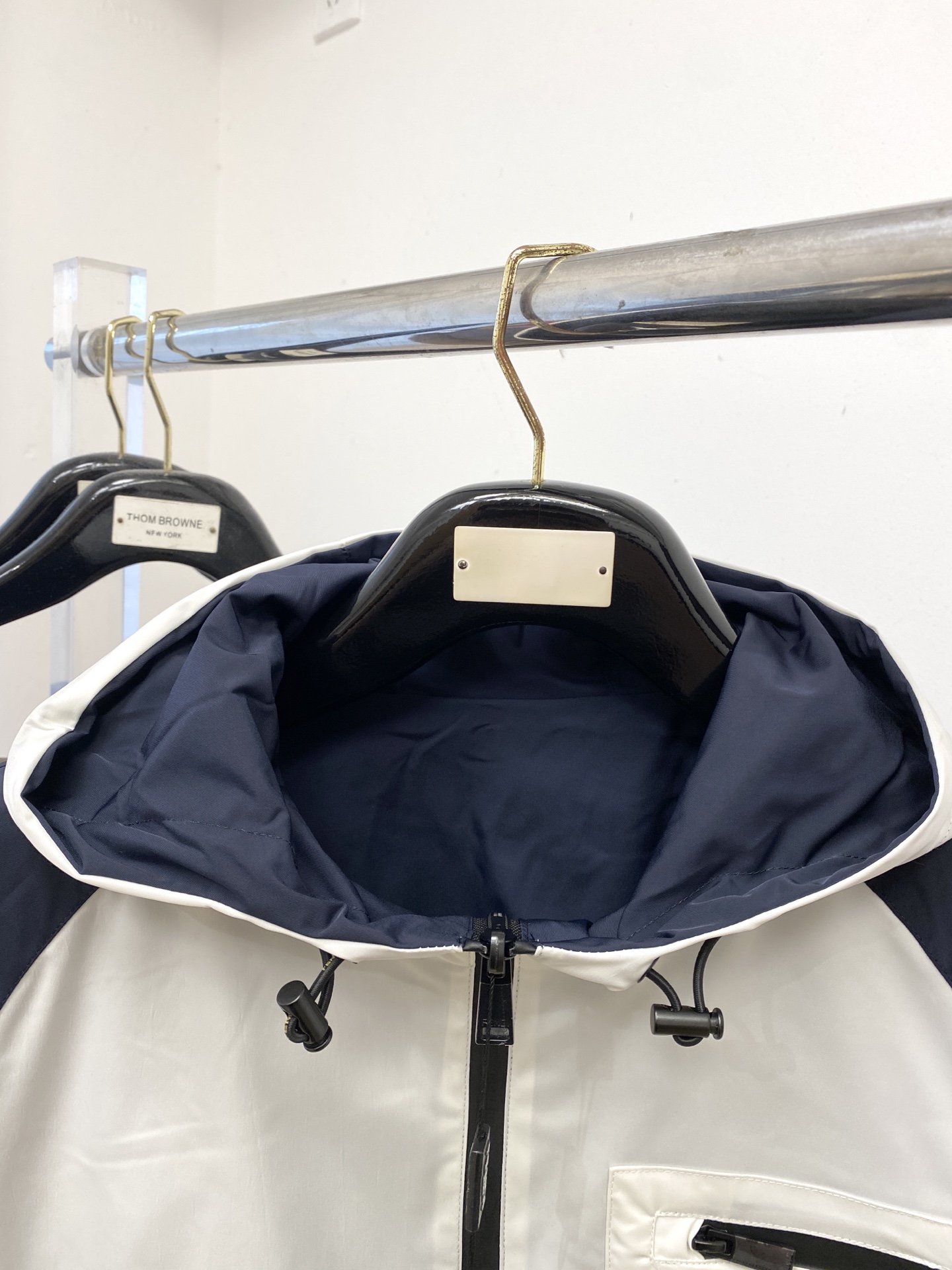 芬迪、2025新品双面穿夹克外套，时尚帅气，简约百搭款，胸前顶级印花字母logo，定制原版面料，不仅挺括