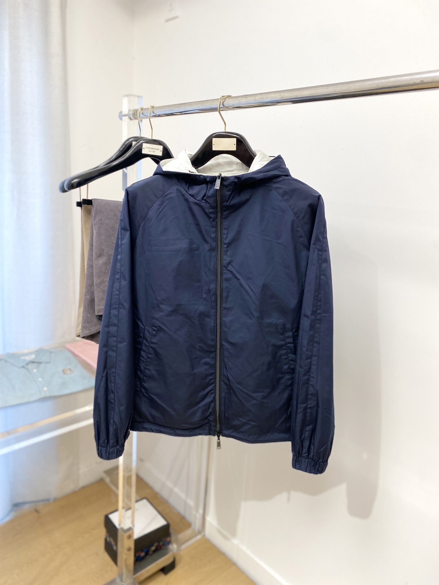 芬迪、2025新品双面穿夹克外套，时尚帅气，简约百搭款，胸前顶级印花字母logo，定制原版面料，不仅挺括