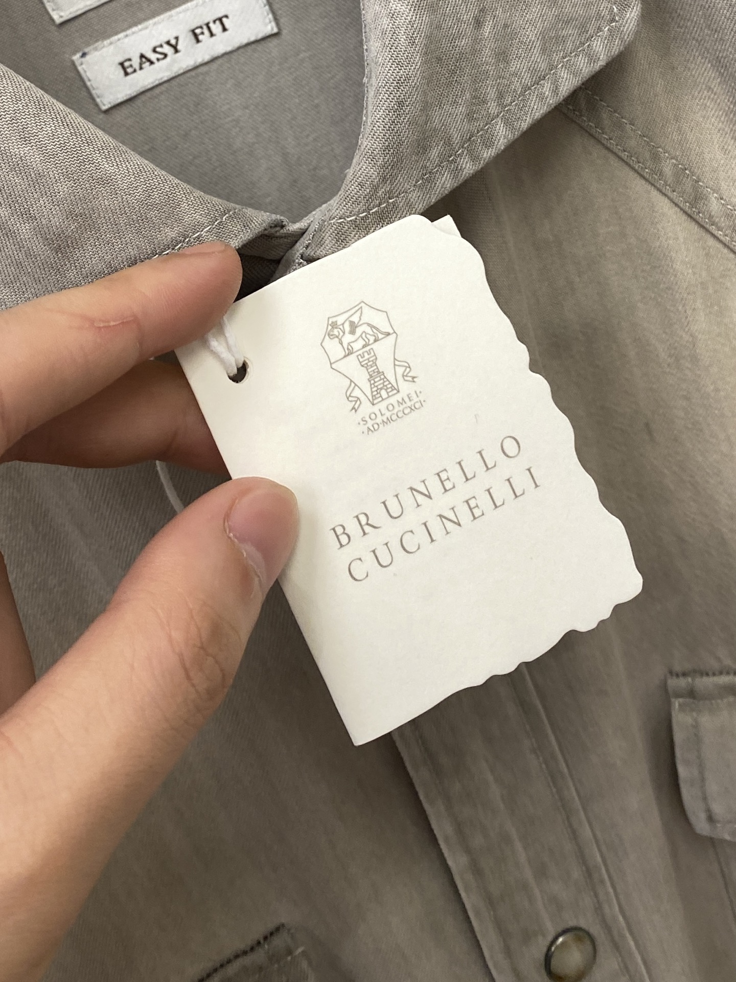Brunello Cucinelli、2025新品衬衫，时尚帅气，简约百搭款，定制原版面料，不仅挺括，保