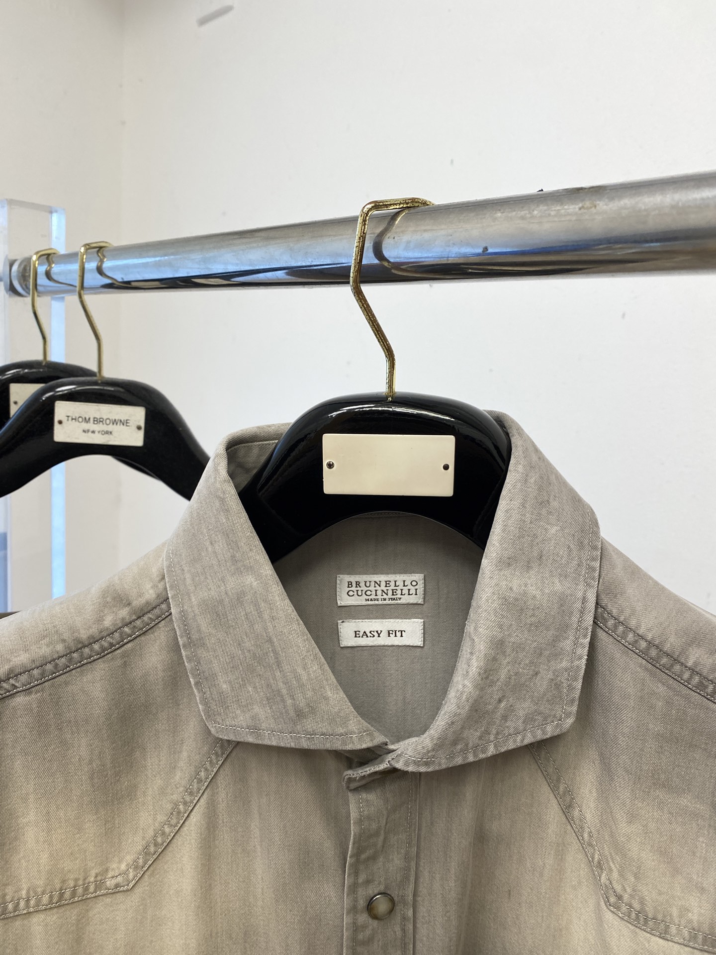 Brunello Cucinelli、2025新品衬衫，时尚帅气，简约百搭款，定制原版面料，不仅挺括，保