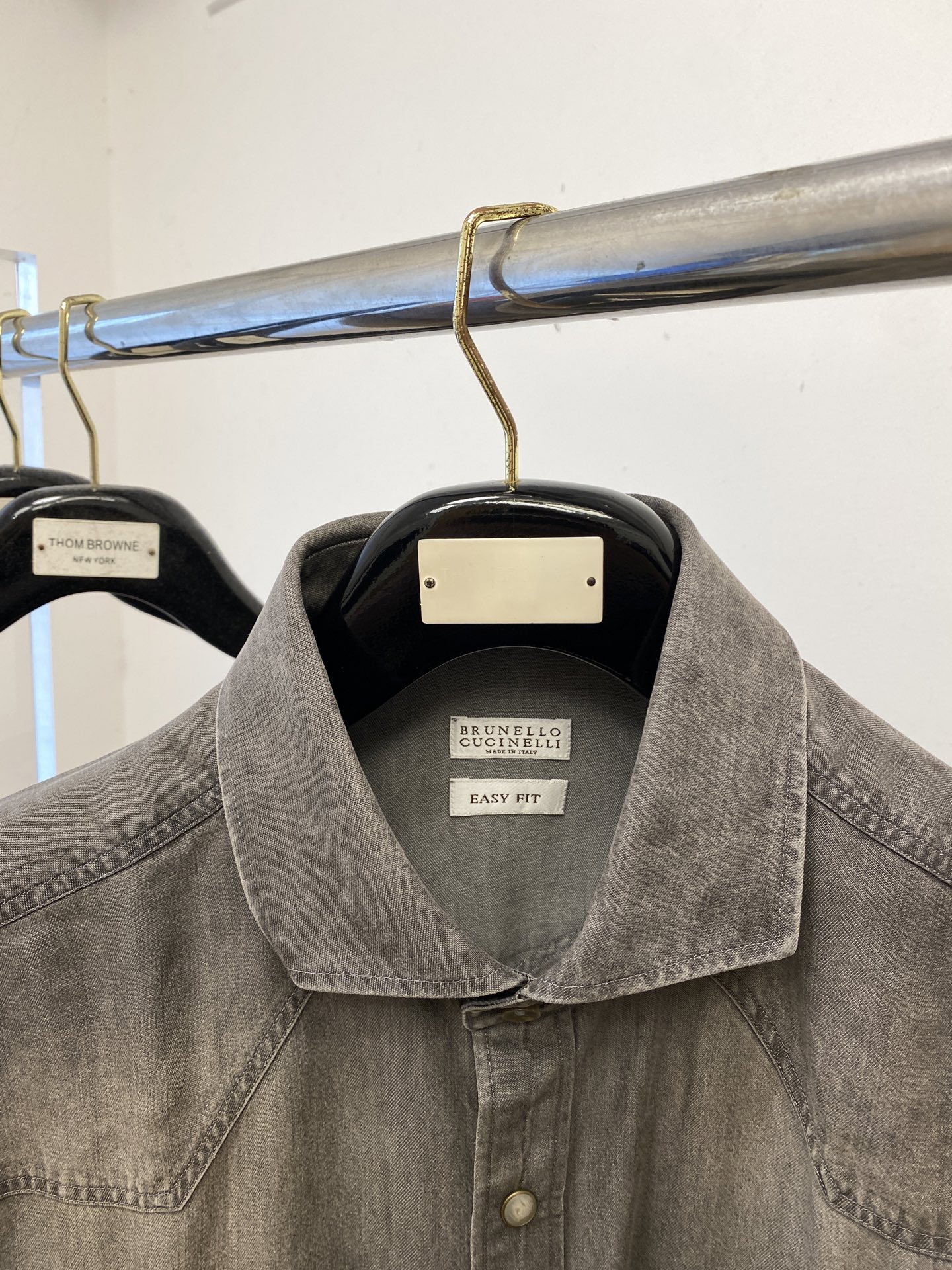 Brunello Cucinelli、2025新品衬衫，时尚帅气，简约百搭款，定制原版面料，不仅挺括，保