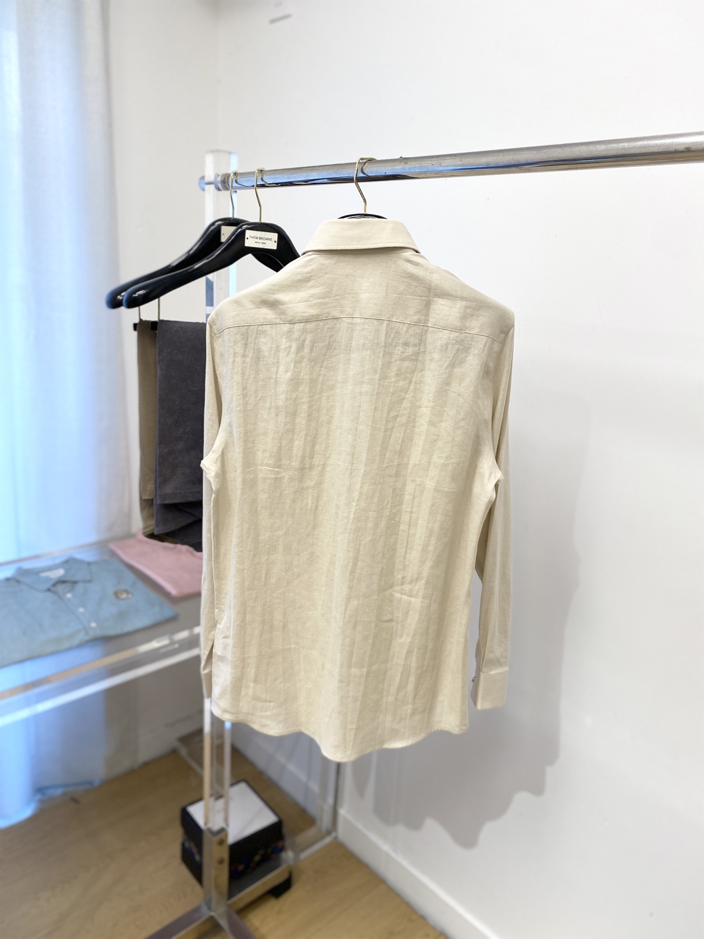 Kiton、2025新品衬衫，时尚帅气，简约百搭款，定制原版面料，不仅挺括，保持潮流的廓形，又穿着舒适，