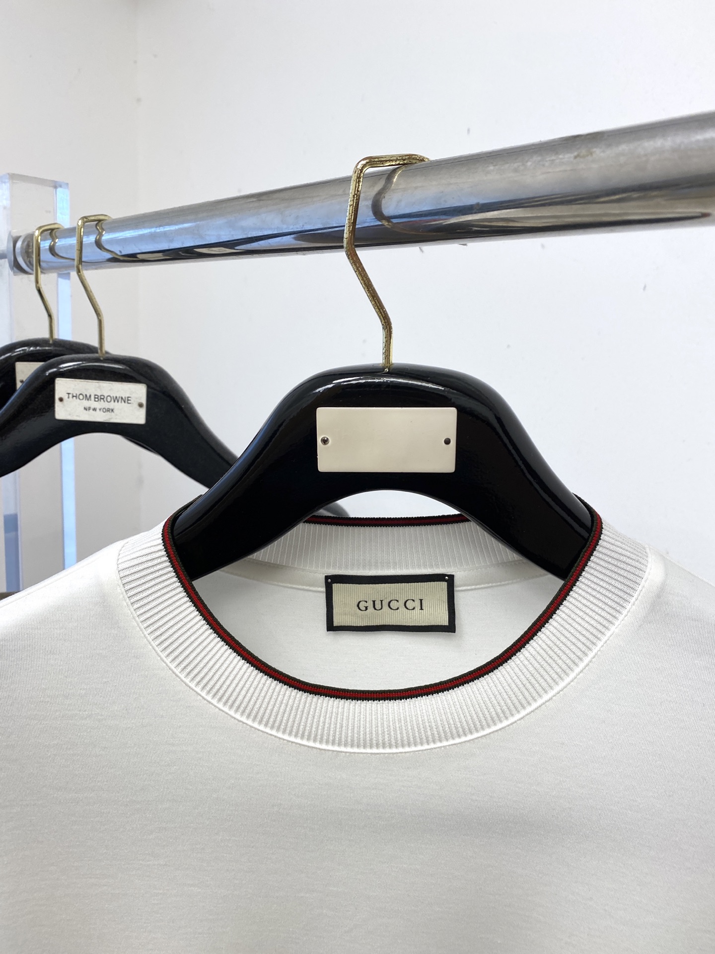 古奇、2025新品长袖打底，帅气时尚，胸前顶级印胶字母logo，简约百搭款。面料棉 不仅挺括，保持潮流的