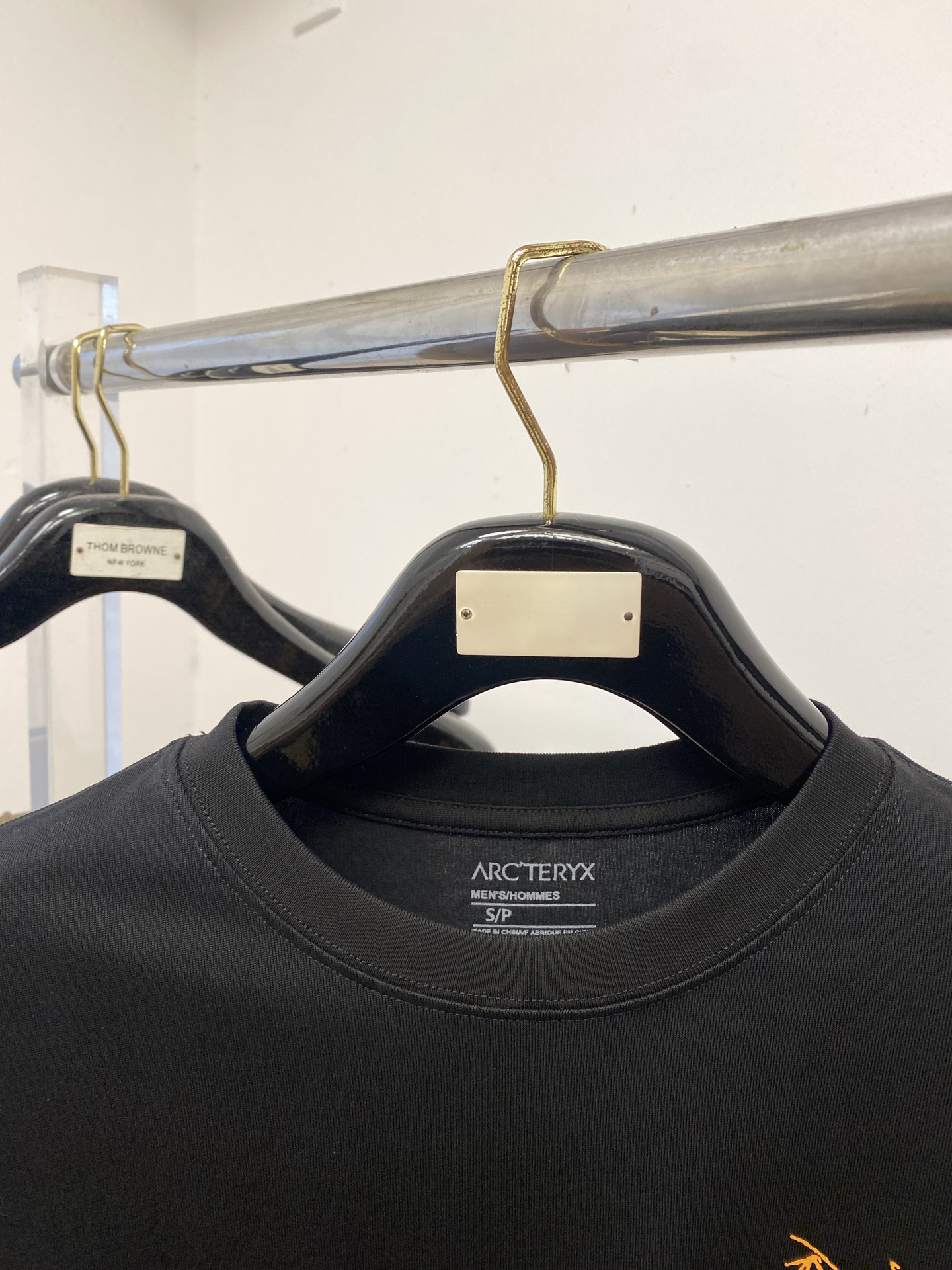 始祖鸟、2025新品长袖卫衣，帅气时尚，简约百搭款。胸前顶级印花图案logo，面料棉 不仅挺括，保持潮流