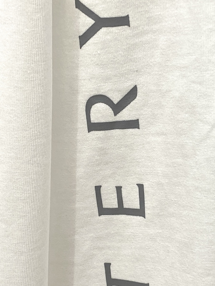 始祖鸟、2025新品长袖卫衣，帅气时尚，简约百搭款。胸前顶级印花图案logo，面料棉 不仅挺括，保持潮流