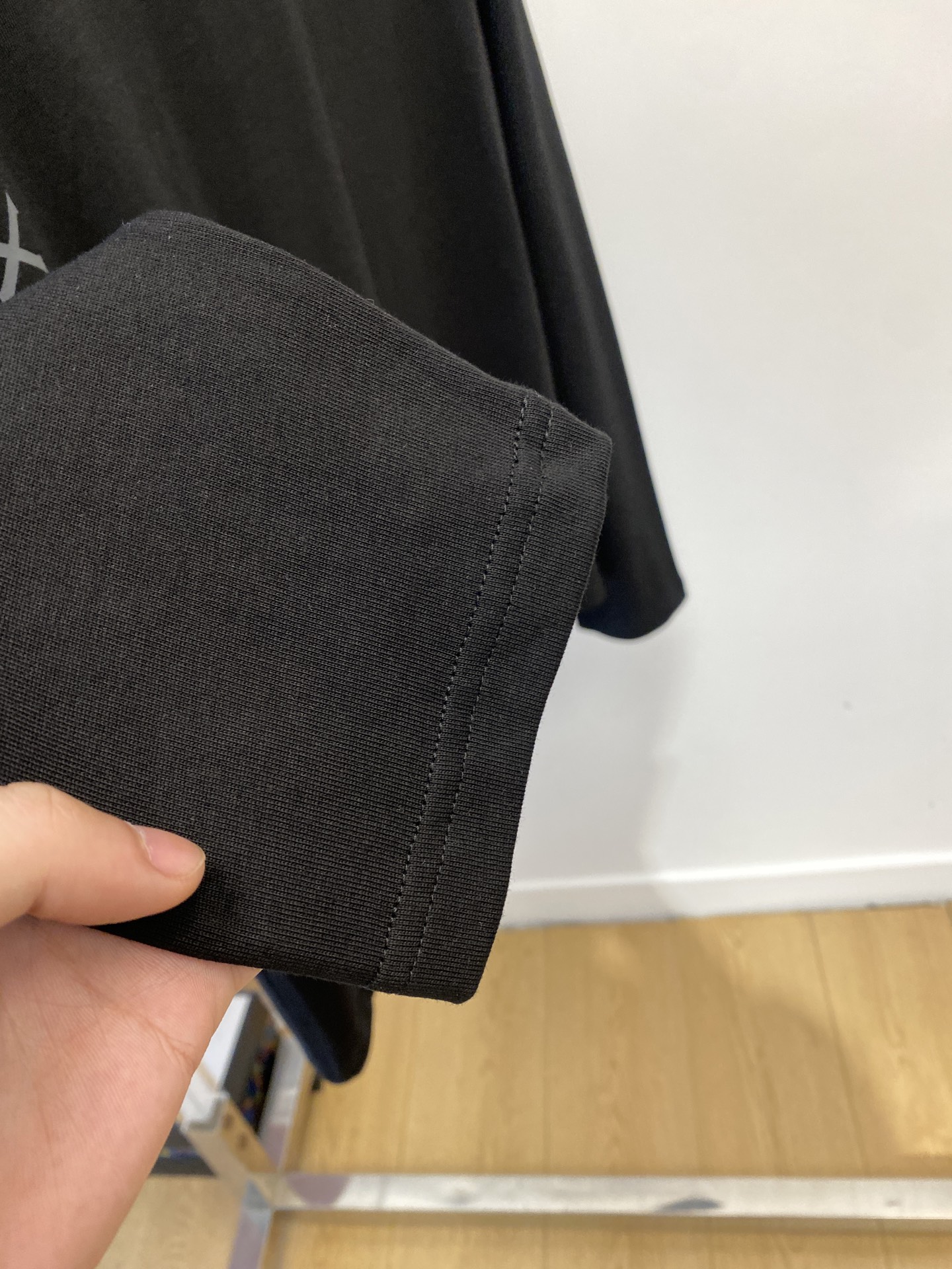 始祖鸟、2025新品长袖卫衣，帅气时尚，简约百搭款。胸前顶级印花图案logo，面料棉 不仅挺括，保持潮流