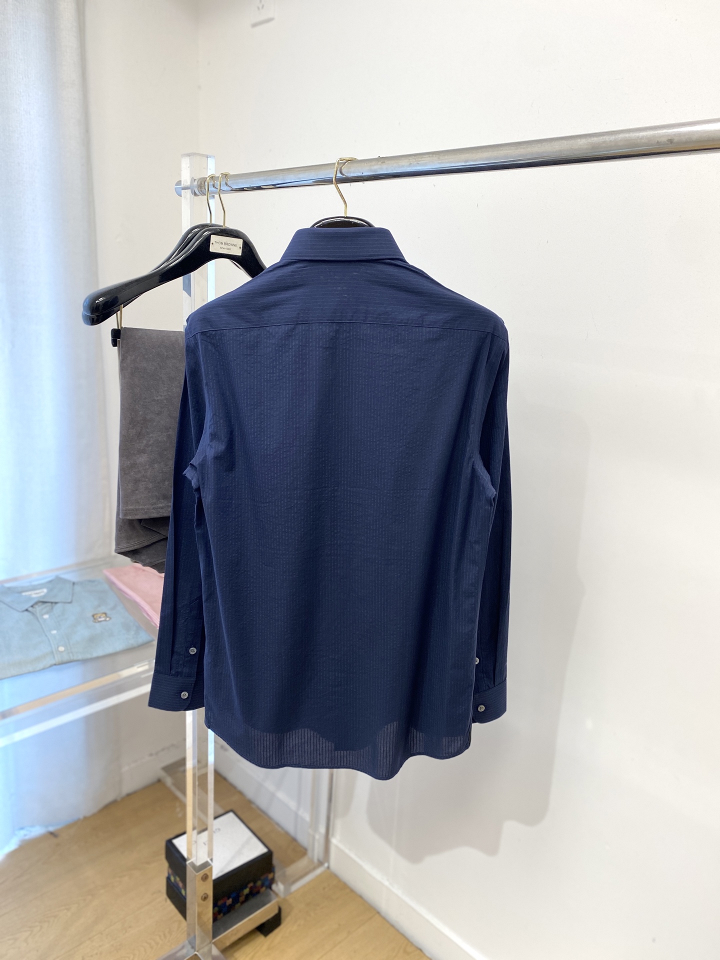 杰尼亚、2025新品衬衫，时尚帅气，简约百搭款，定制原版面料，不仅挺括，保持潮流的廓形，又穿着舒适，纱织