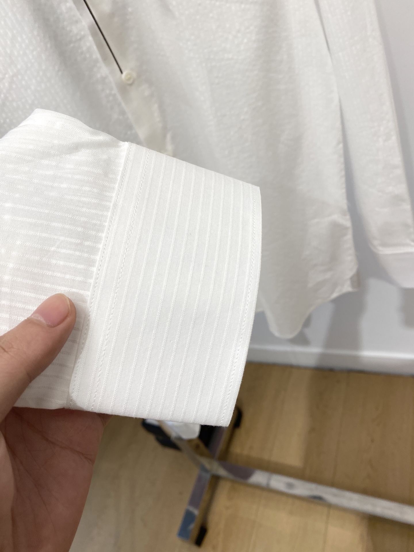 杰尼亚、2025新品衬衫，时尚帅气，简约百搭款，定制原版面料，不仅挺括，保持潮流的廓形，又穿着舒适，纱织