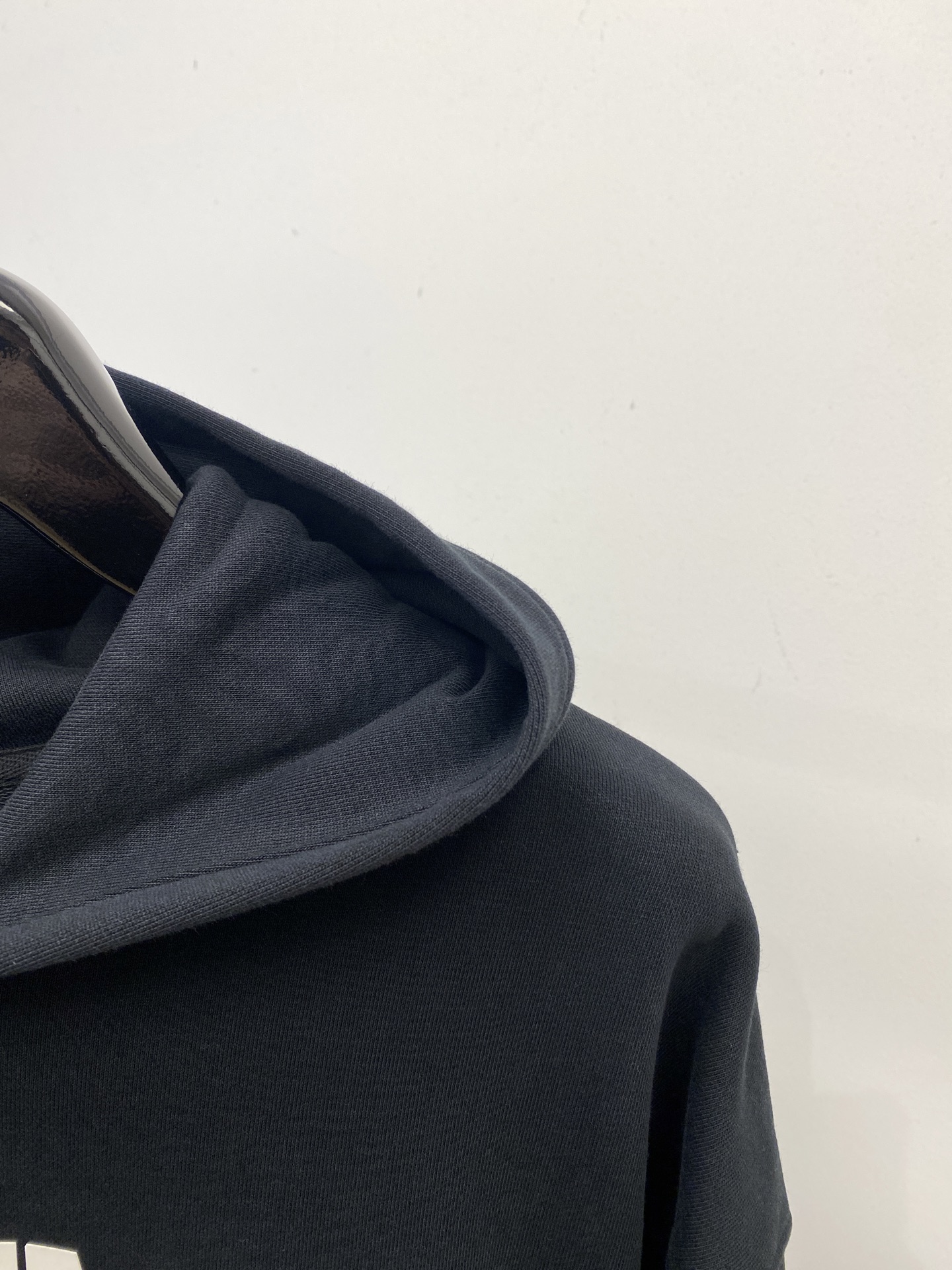 lululemon 时尚潮牌、2025最新款卫衣，帅气时尚，胸前顶级印胶装饰图案字母logo，简约百搭款