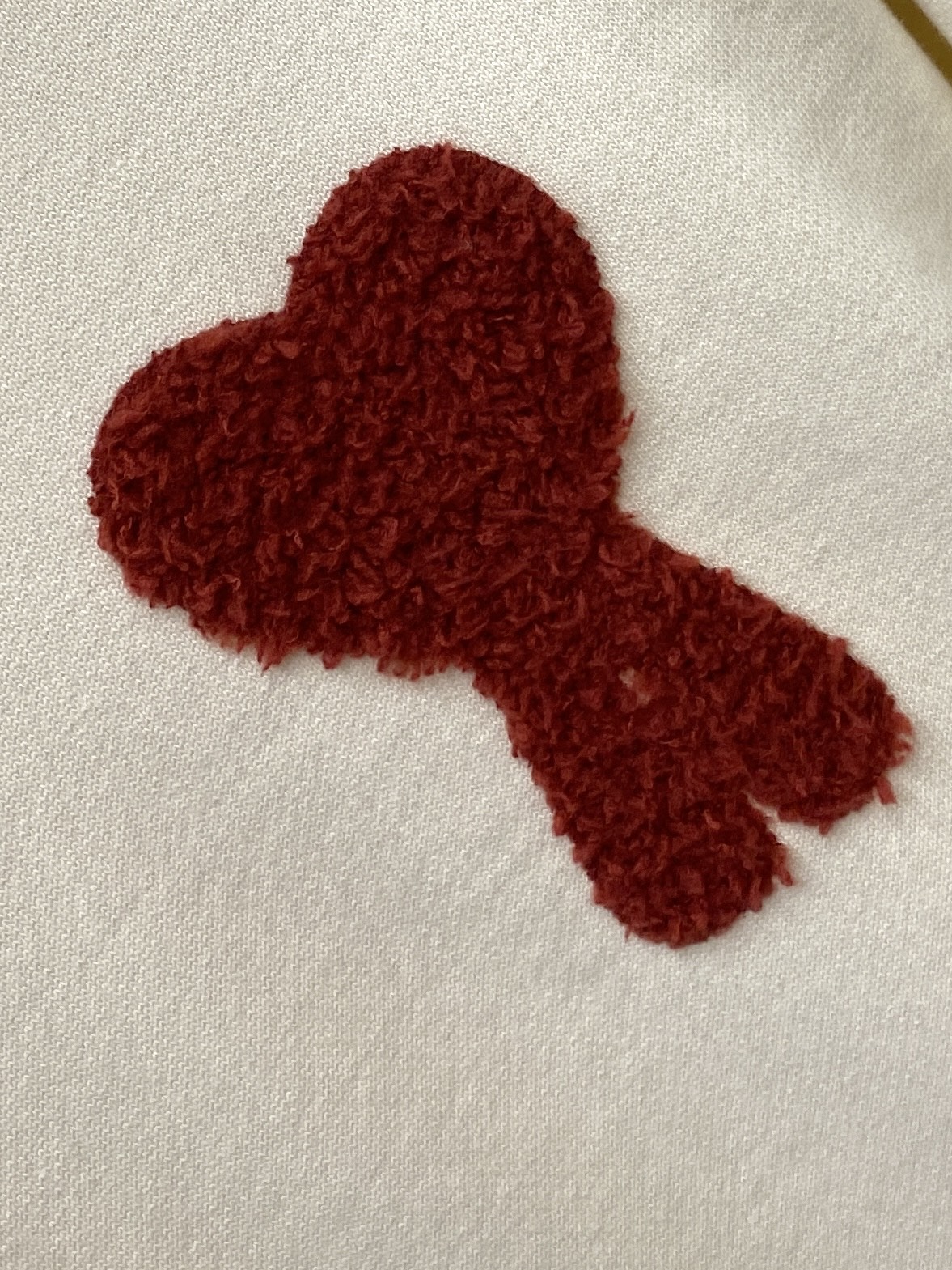 AMI、2025最新款卫衣，帅气时尚，胸前刺绣装饰图案logo，简约百搭款。面料棉 不仅挺括，保持潮流的