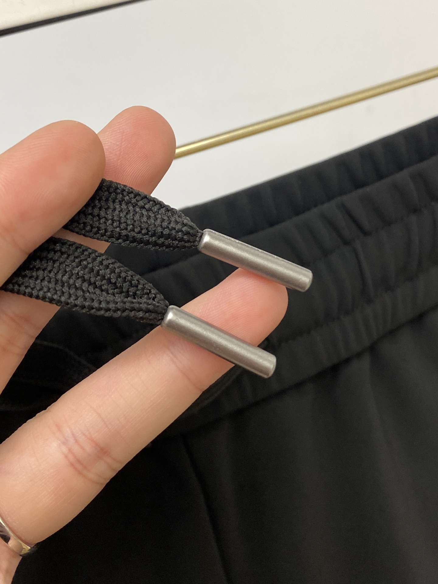 DESCENTE迪桑特、2025爆款休闲裤 高弹显瘦必爆简约百搭爆款，做工精细，每一针都看得到用心，超多