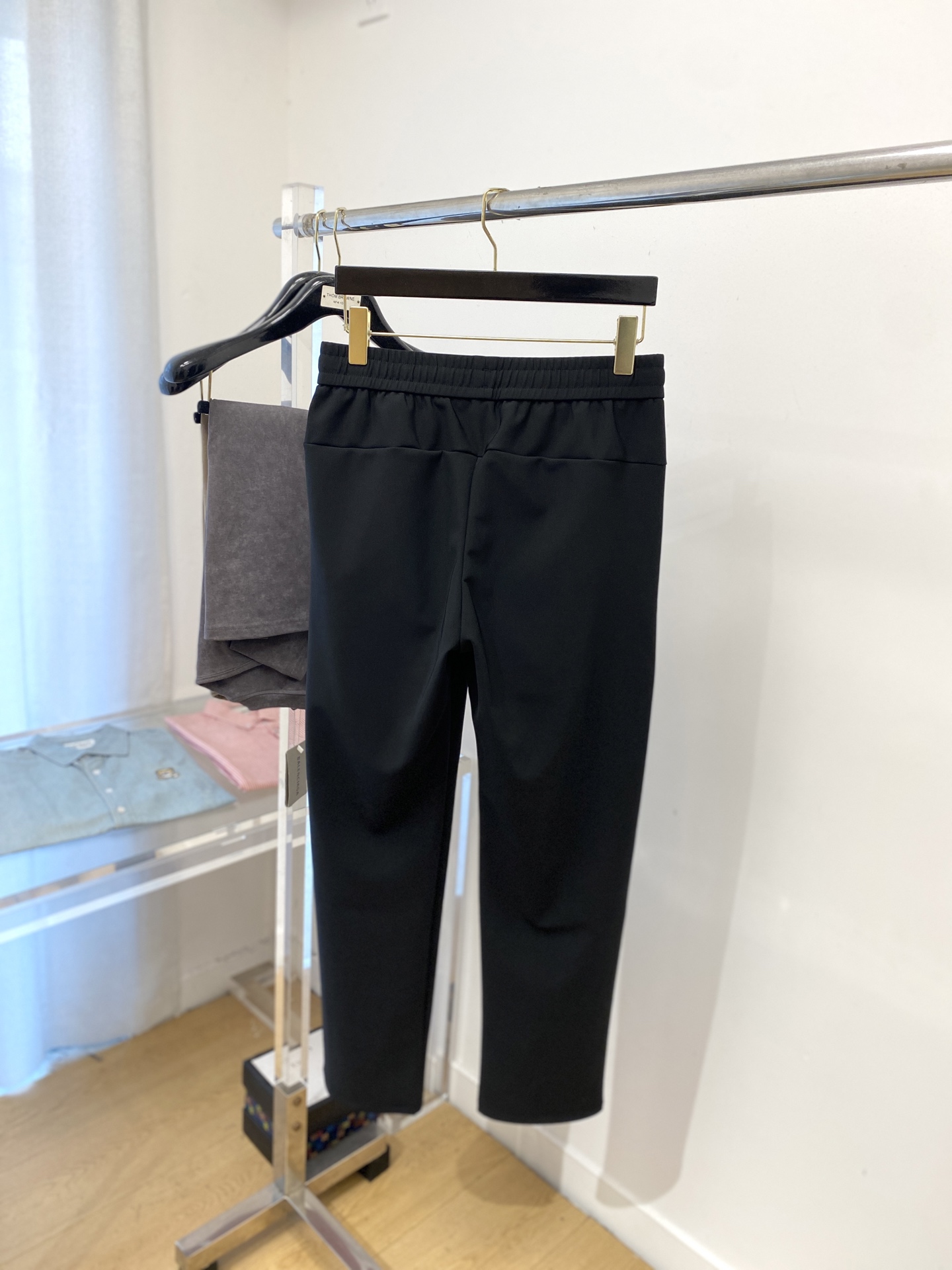 DESCENTE迪桑特、2025爆款休闲裤 高弹显瘦必爆简约百搭爆款，做工精细，每一针都看得到用心，超多