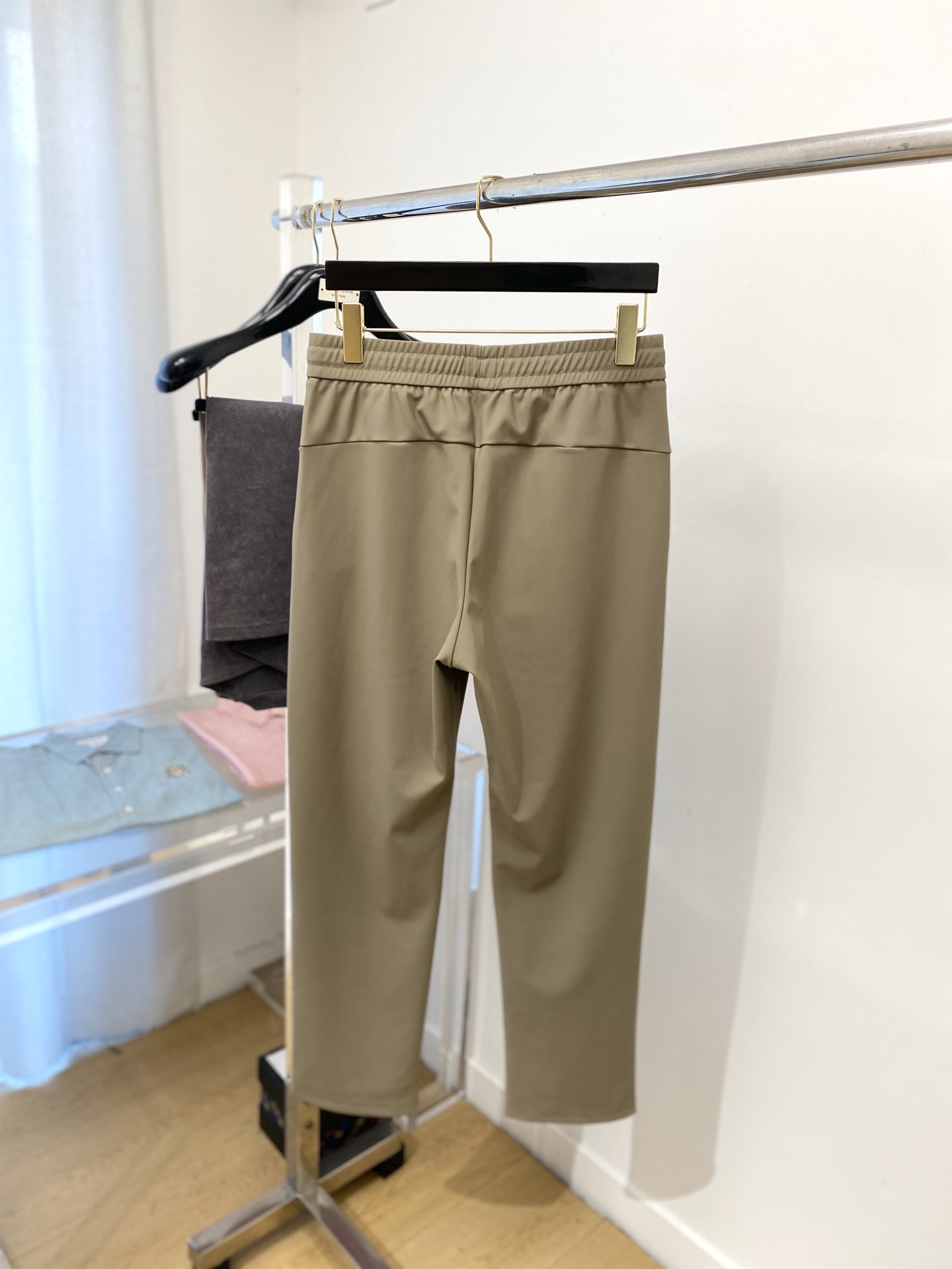 DESCENTE迪桑特、2025爆款休闲裤 高弹显瘦必爆简约百搭爆款，做工精细，每一针都看得到用心，超多