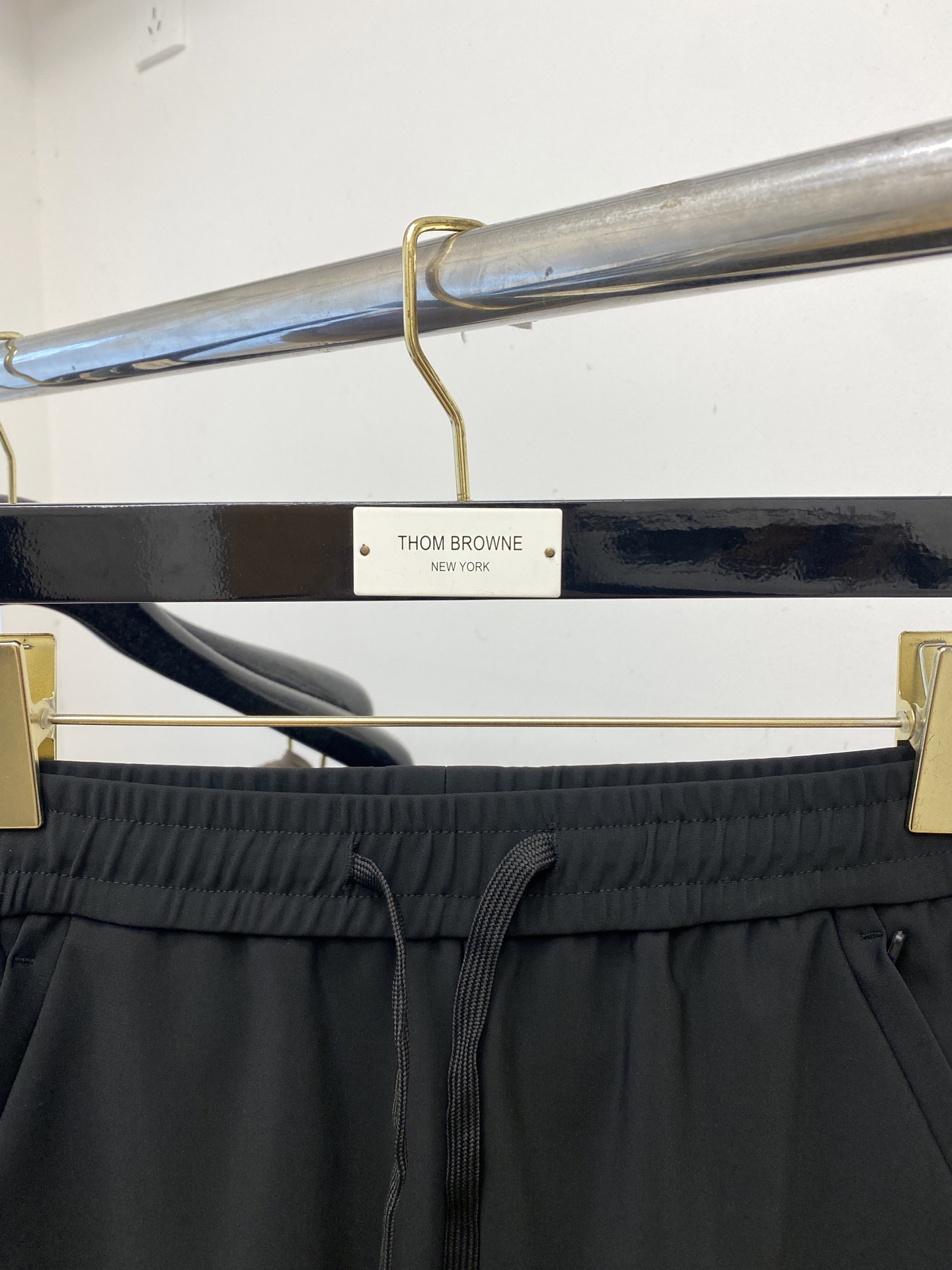 DESCENTE迪桑特、2025爆款休闲裤 高弹显瘦必爆简约百搭爆款，做工精细，每一针都看得到用心，超多