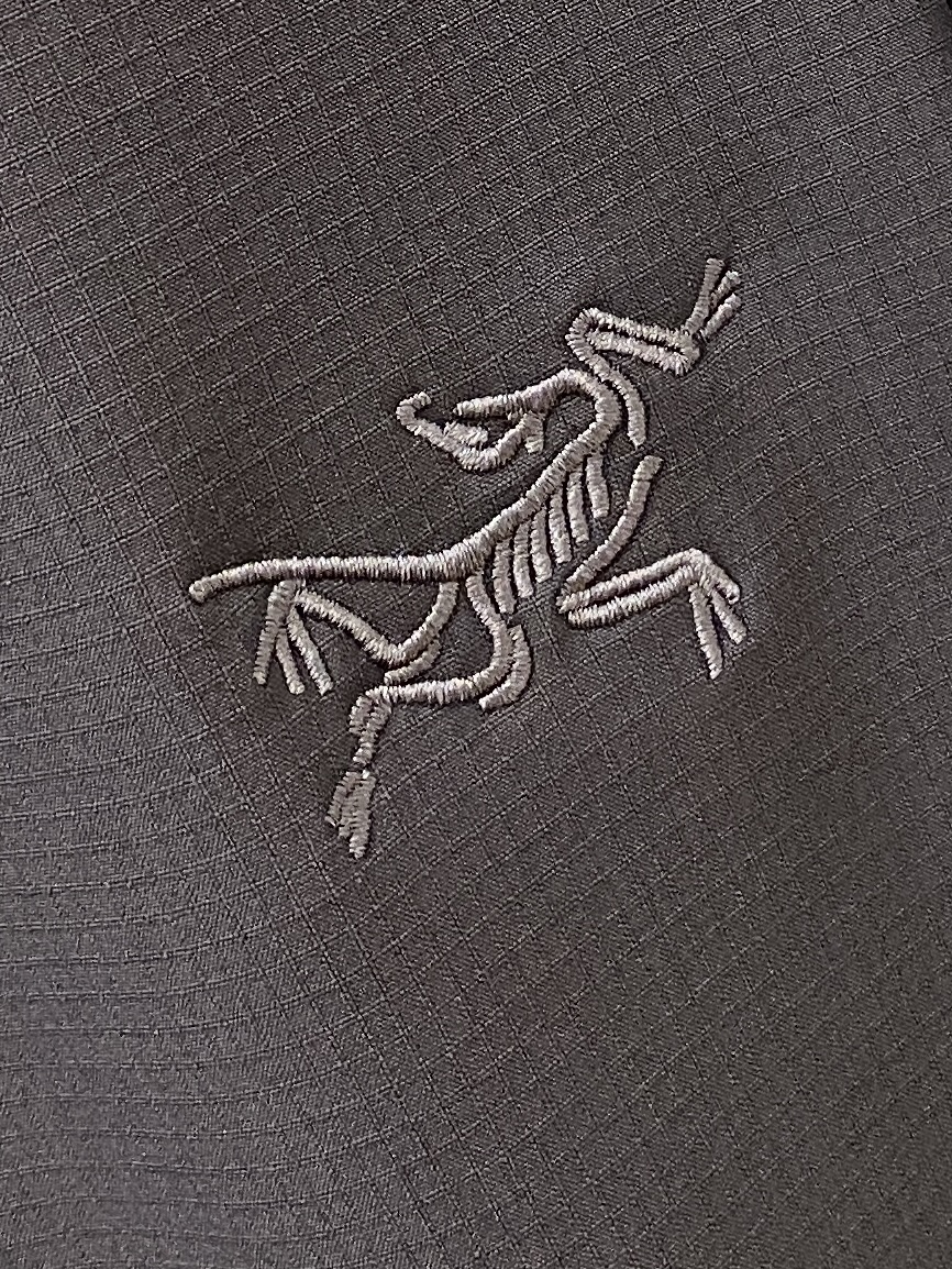 始祖鸟、2025爆款休闲裤 高弹显瘦必爆简约百搭爆款，做工精细，每一针都看得到用心，超多明星网红最爱 拉