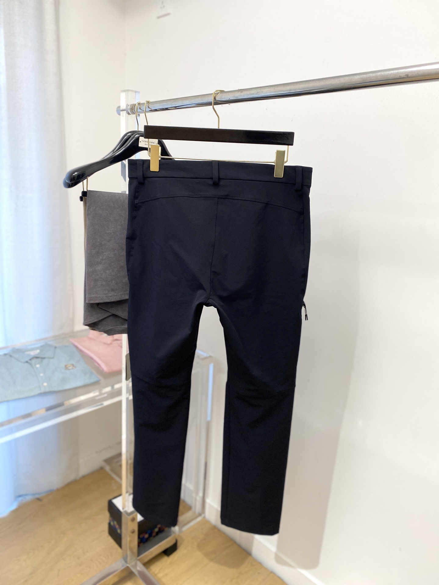 始祖鸟、2025爆款休闲裤 高弹显瘦必爆简约百搭爆款，做工精细，每一针都看得到用心，超多明星网红最爱 拉