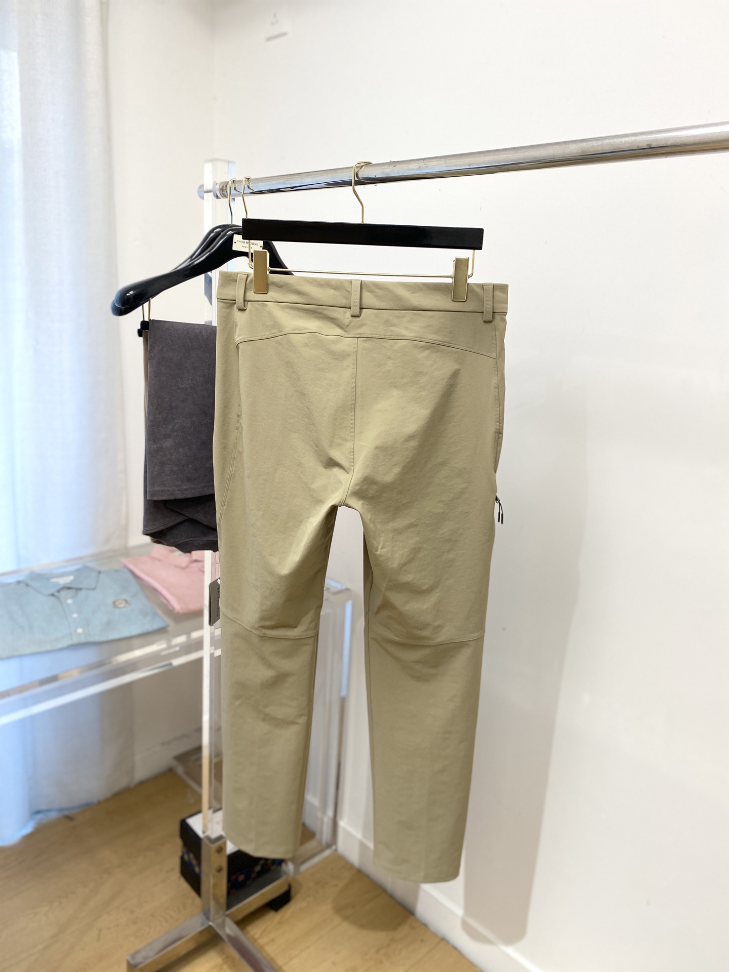 始祖鸟、2025爆款休闲裤 高弹显瘦必爆简约百搭爆款，做工精细，每一针都看得到用心，超多明星网红最爱 拉