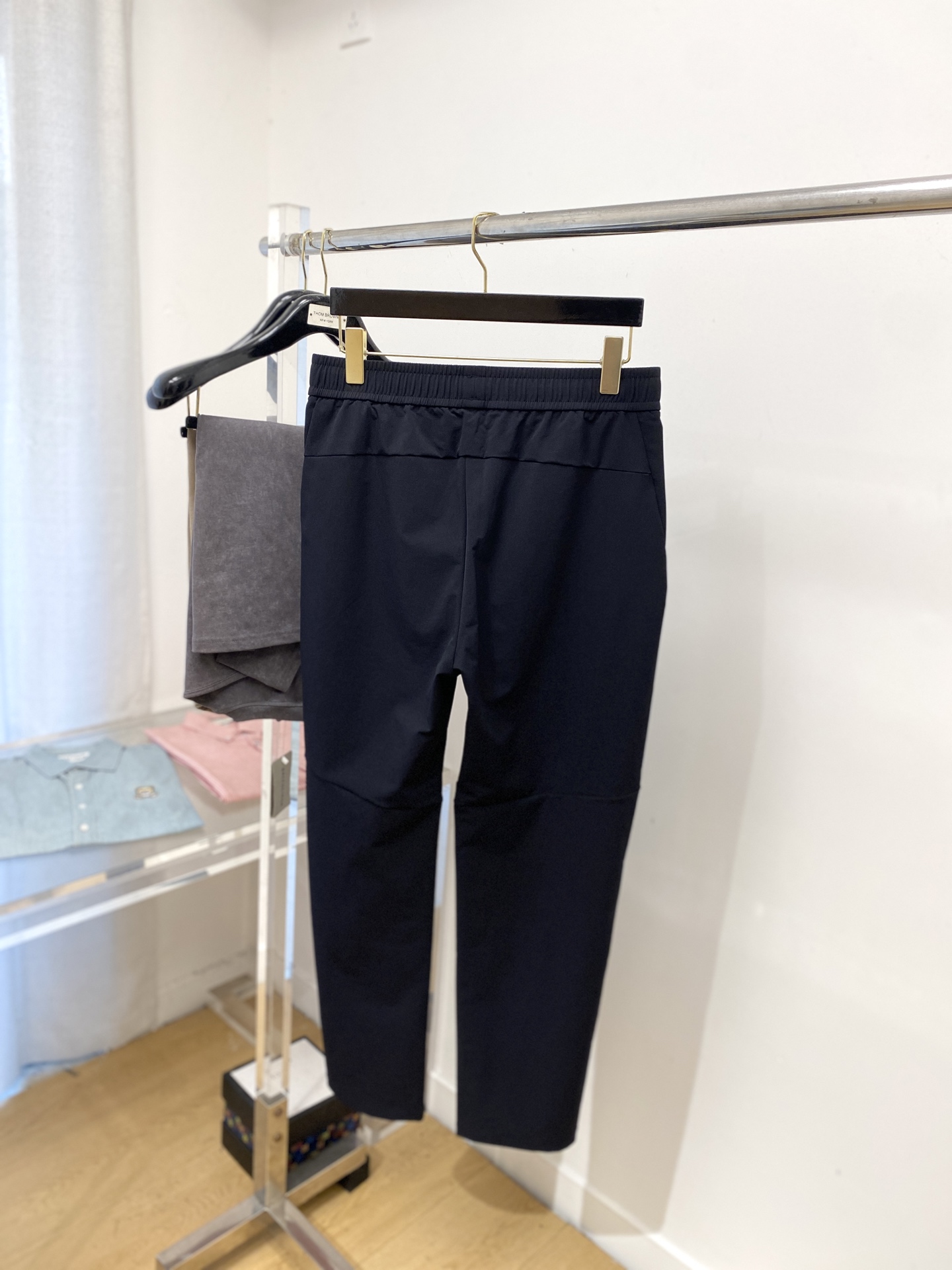 ￼ DESCENTE迪桑特、2025爆款休闲裤 高弹显瘦必爆简约百搭爆款，做工精细，每一针都看得到用心，