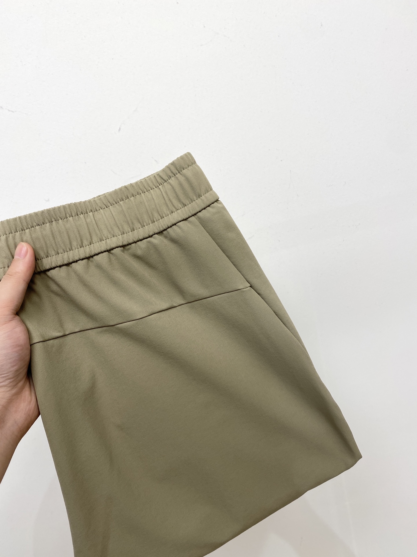 NO:521342,DESCENTE, hot casual pants, high elasticity, slimming, simple and versatile, with fine workmanship, every needle can be seen attentively. Many celebrities and internet celebrities love the most, lengthen their body proportions!  Micro-spin ^_^Comfortable fabric Details M-3XL, alexander wang19860909DESCENTE迪桑特、爆款休闲裤 高弹显瘦必爆简约百搭爆款,做工精细,每一针都看得到用心,超多明星网红最爱 拉长身材比例哦！微弹 ^_^舒适面料 细节体码数M-3XL,,alexander wang,Men's clothing