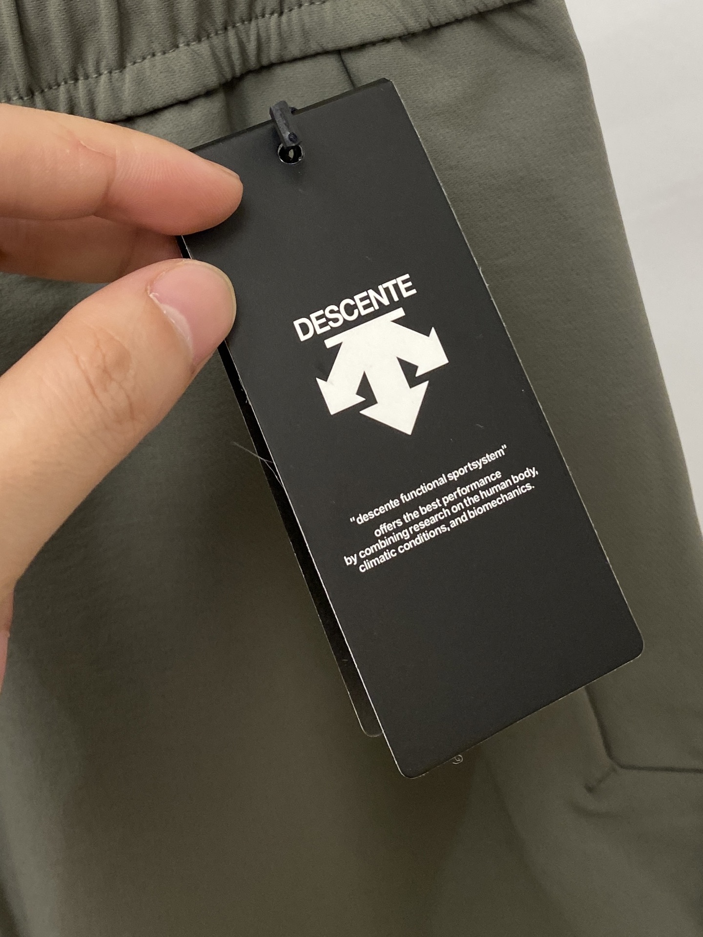 DESCENTE迪桑特、2025爆款休闲裤 高弹显瘦必爆简约百搭爆款，做工精细，每一针都看得到用心，超多