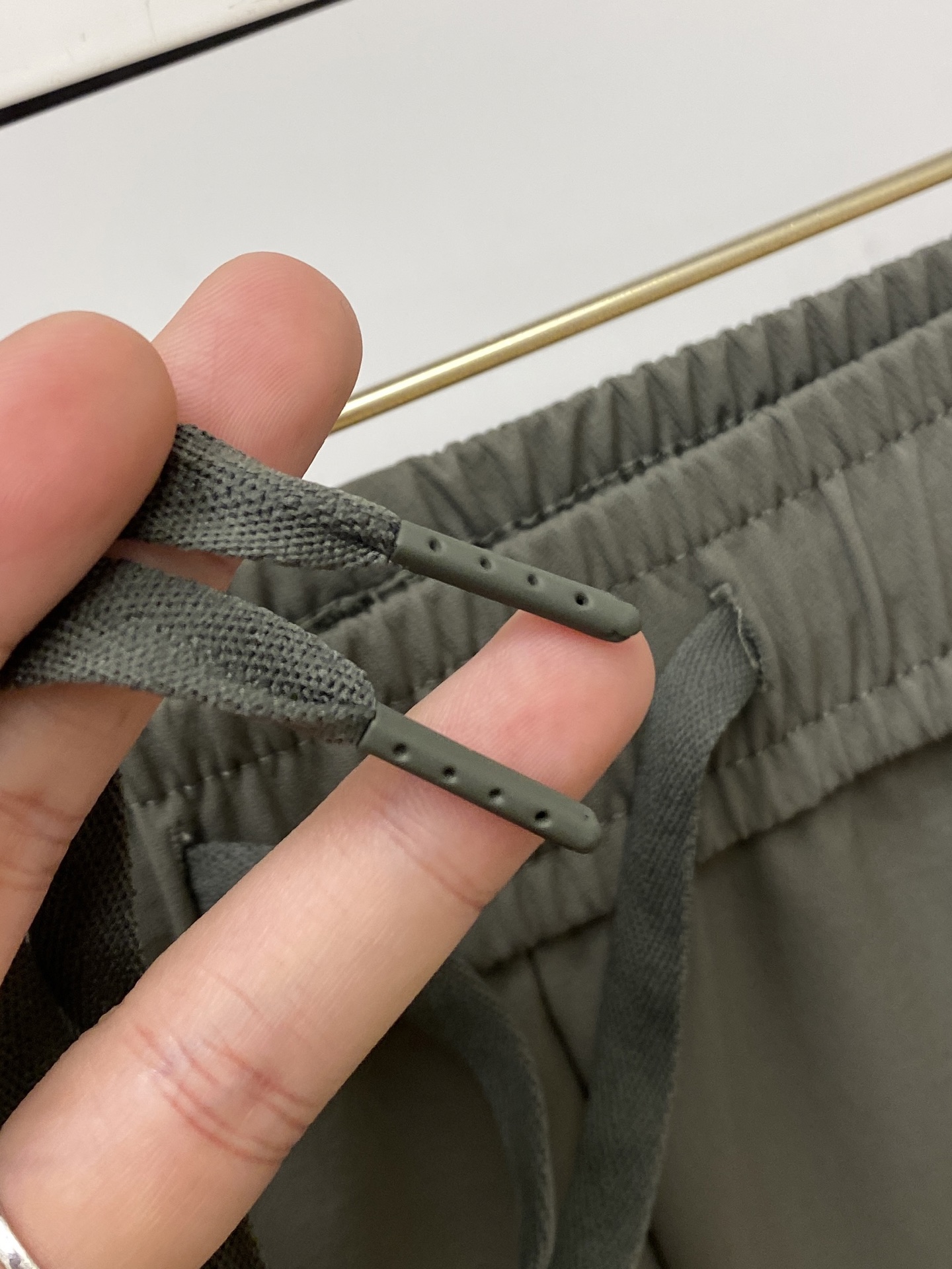 DESCENTE迪桑特、2025爆款休闲裤 高弹显瘦必爆简约百搭爆款，做工精细，每一针都看得到用心，超多