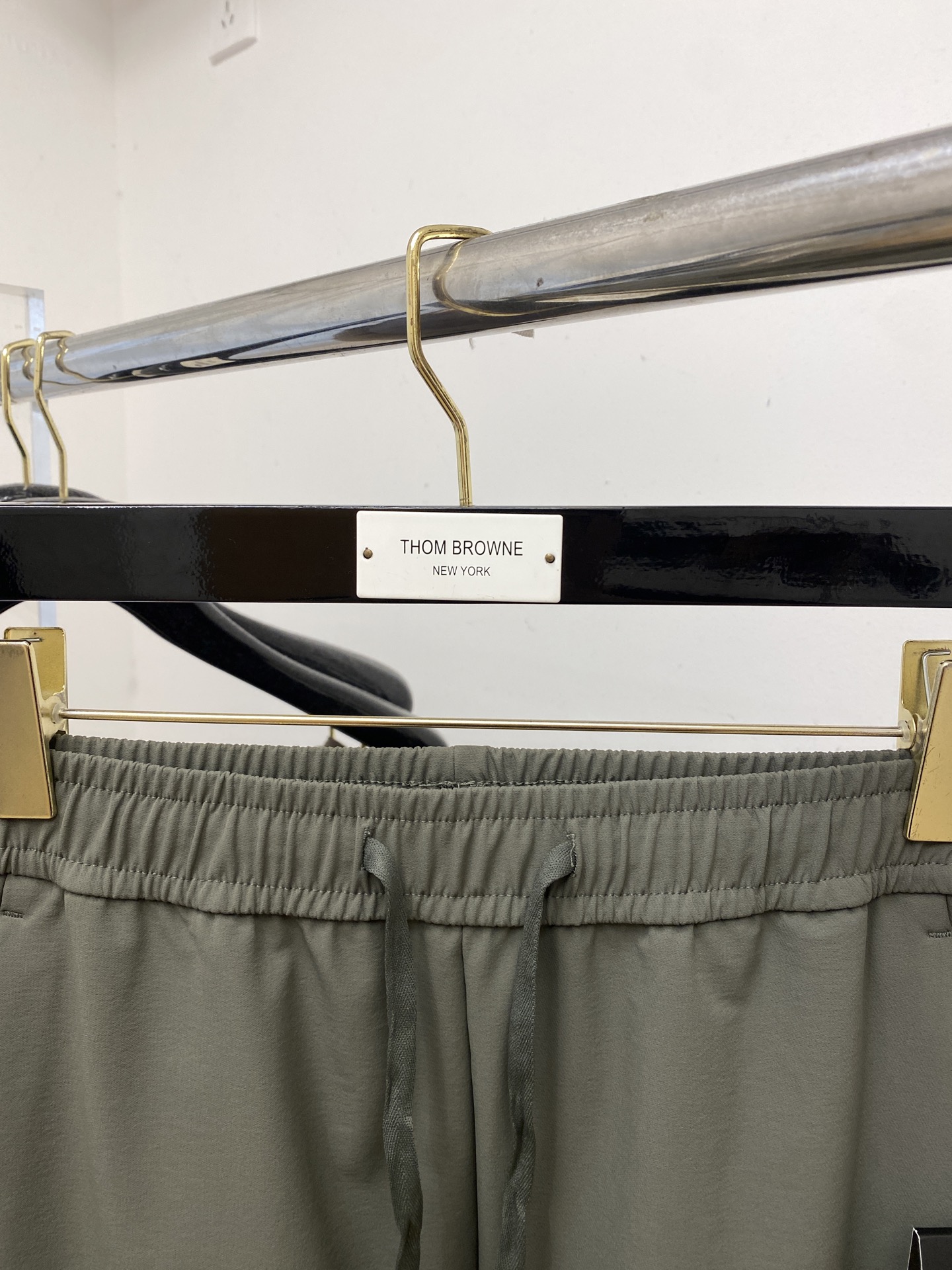 DESCENTE迪桑特、2025爆款休闲裤 高弹显瘦必爆简约百搭爆款，做工精细，每一针都看得到用心，超多