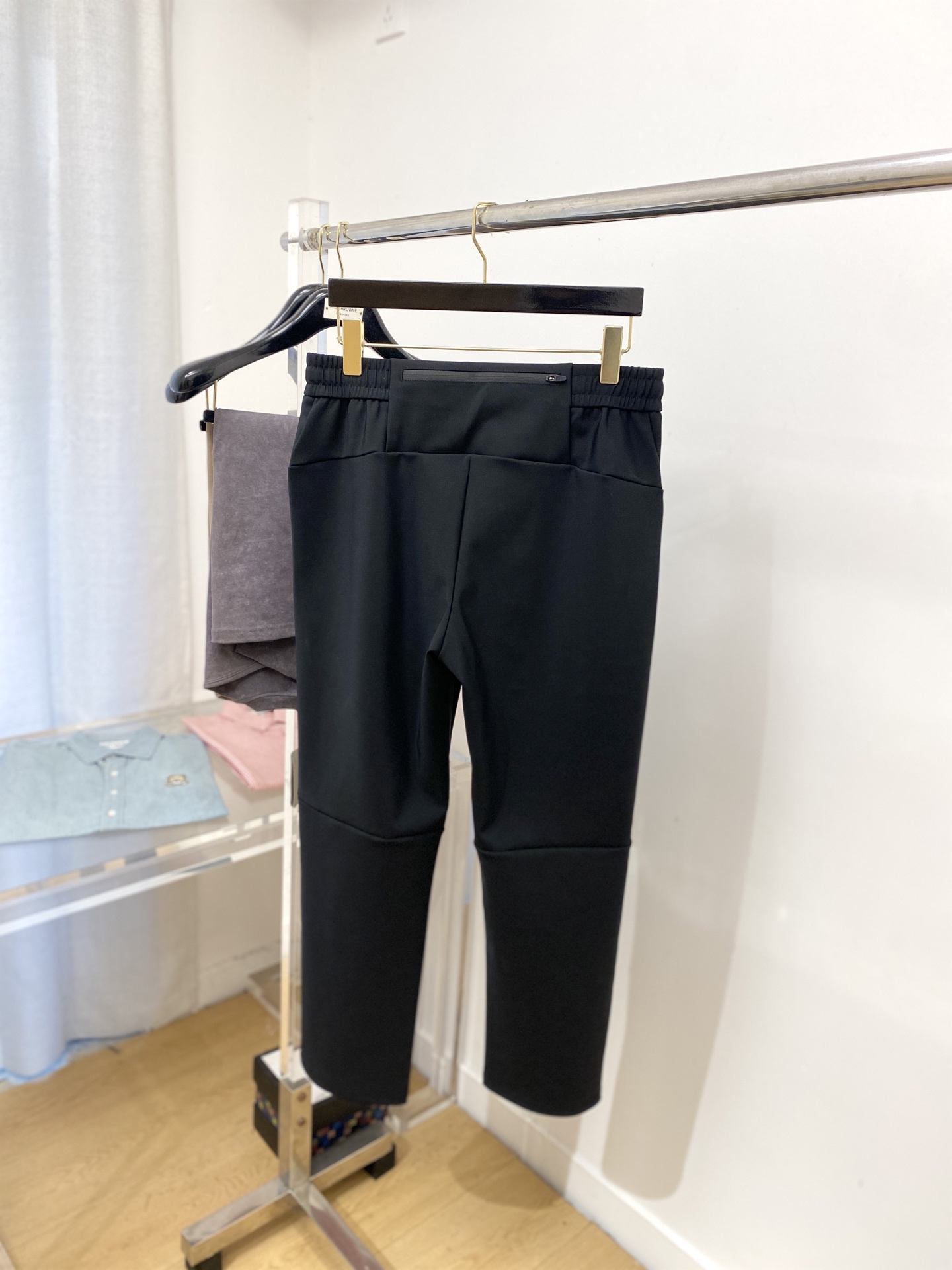 KAILAS 时尚潮牌、2025爆款休闲裤 高弹显瘦必爆简约百搭爆款，做工精细，每一针都看得到用心，超多