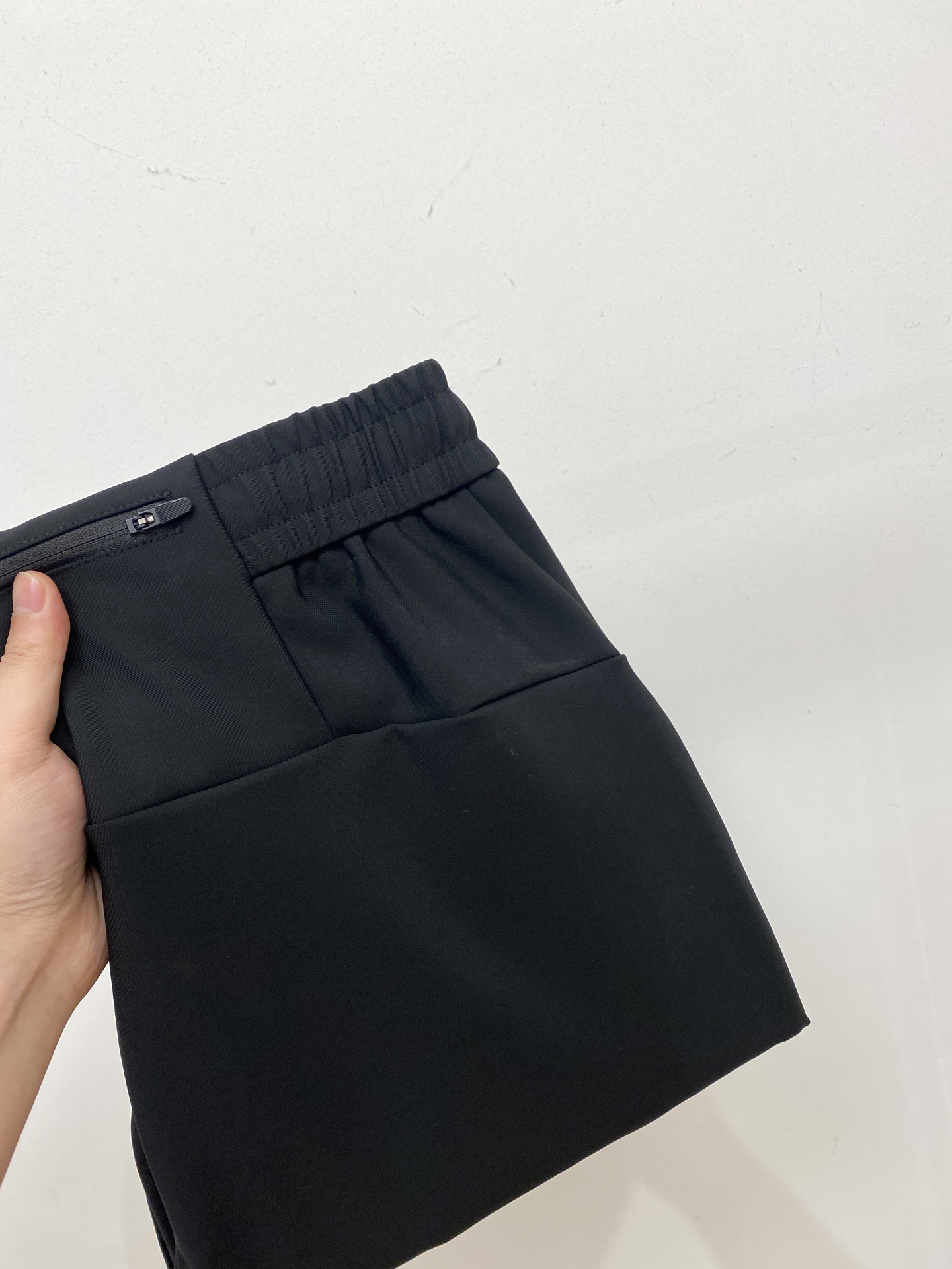 NO:521358,KAILAS fashion brand, hot casual pants, high elasticity and slimming, simple and versatile, hot and stylish, fine workmanship, every needle can be seen attentively, many celebrity internet celebrities love the most, lengthen the body proportions!  Micro-spin ^_^Comfortable fabric Details M-3XL, alexander wang19860909KAILAS 时尚潮牌、爆款休闲裤 高弹显瘦必爆简约百搭爆款,做工精细,每一针都看得到用心,超多明星网红最爱 拉长身材比例哦！微弹 ^_^舒适面料 细节体码数M-3XL,,alexander wang,Men's clothing