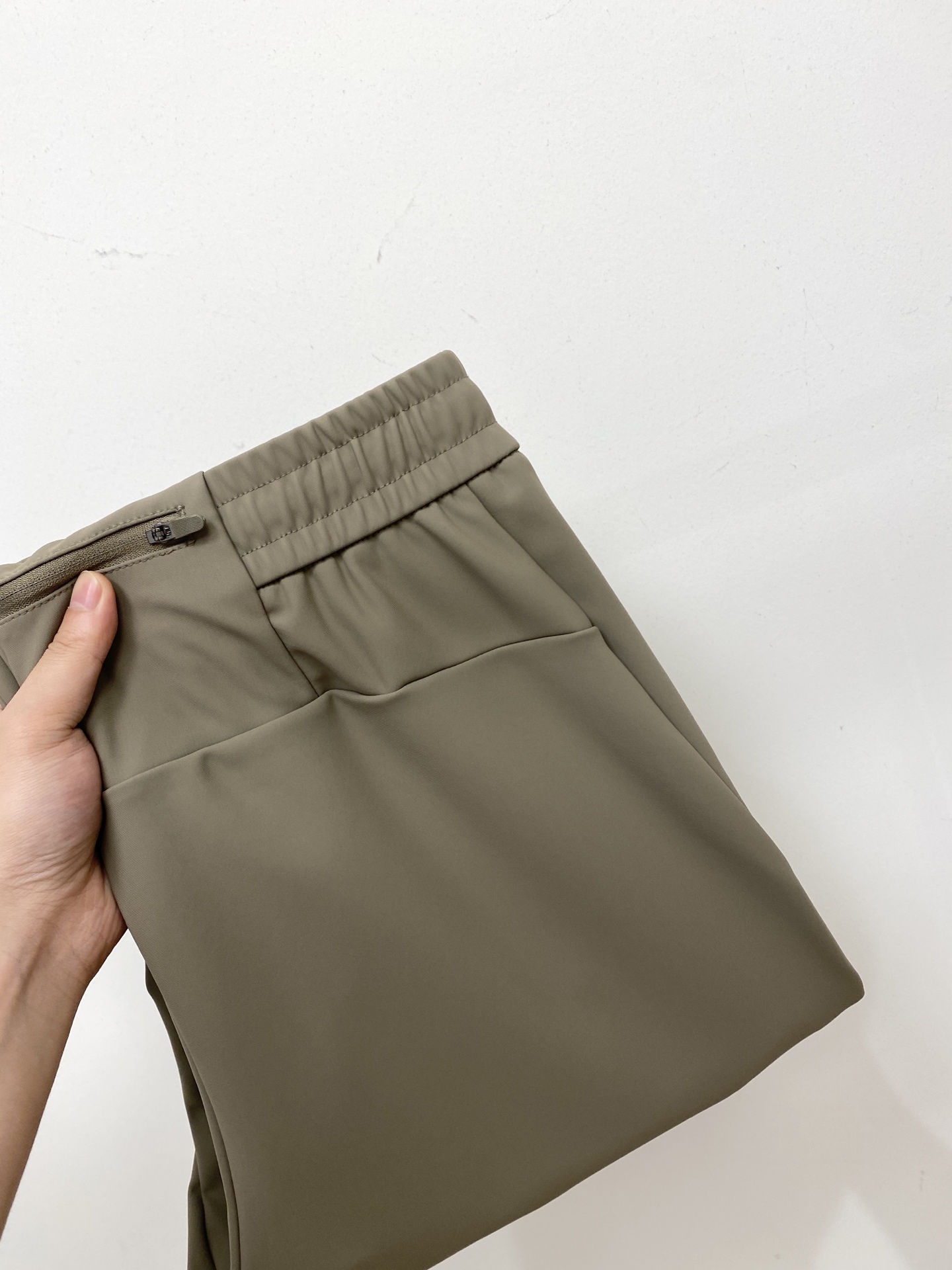 KAILAS 时尚潮牌、2025爆款休闲裤 高弹显瘦必爆简约百搭爆款，做工精细，每一针都看得到用心，超多