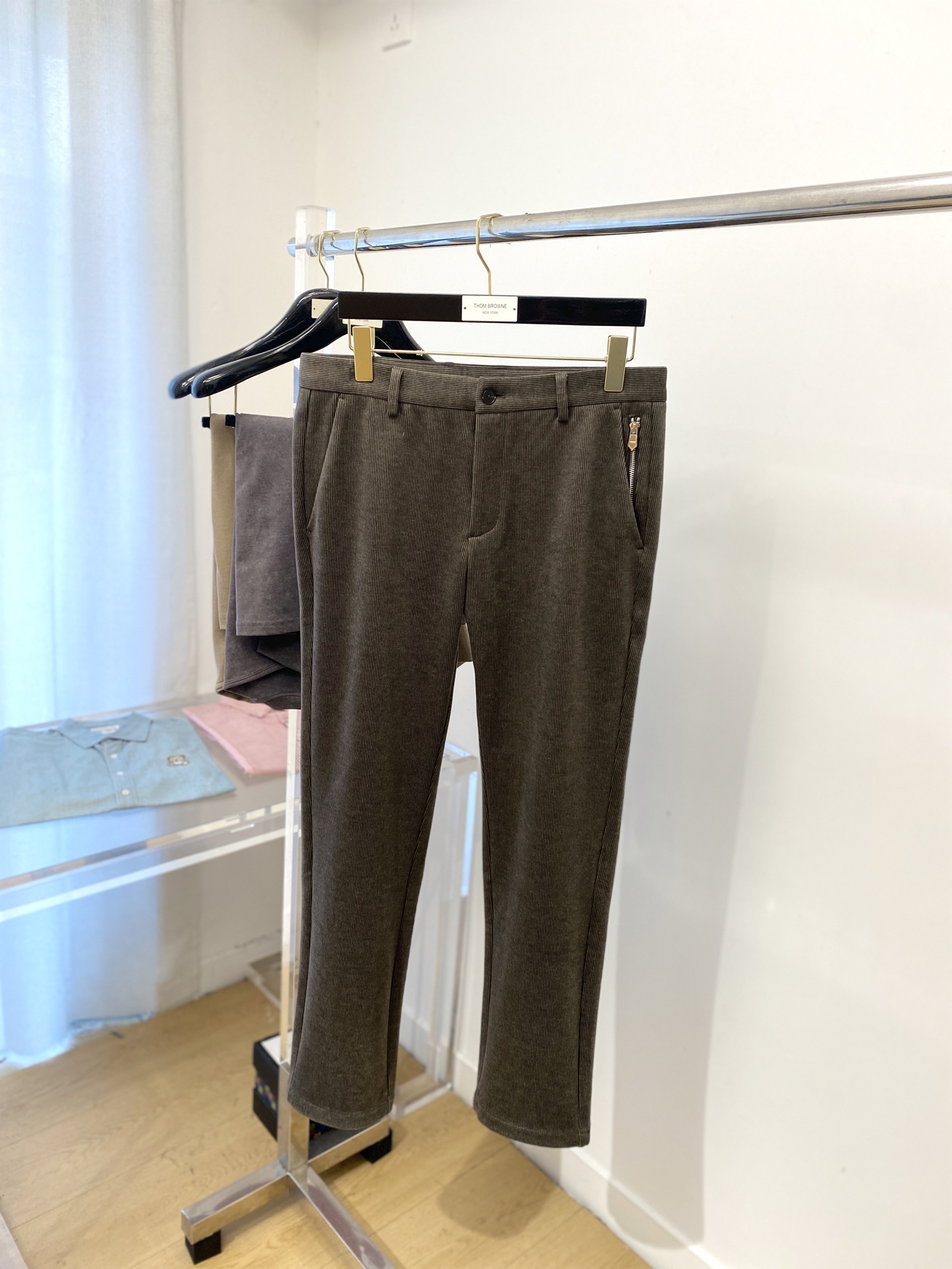 爱马仕、2025爆款休闲裤 高弹显瘦必爆简约百搭爆款，做工精细，每一针都看得到用心，超多明星网红最爱 拉