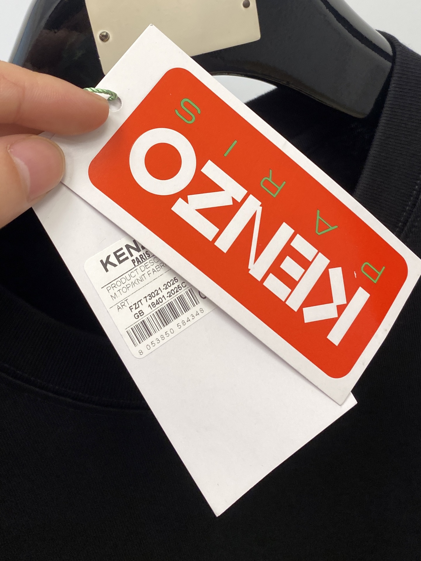 KENZO、2025新品短袖T恤，帅气时尚，胸前顶级直喷图案字母logo，简约百搭款。面料棉 不仅挺括，