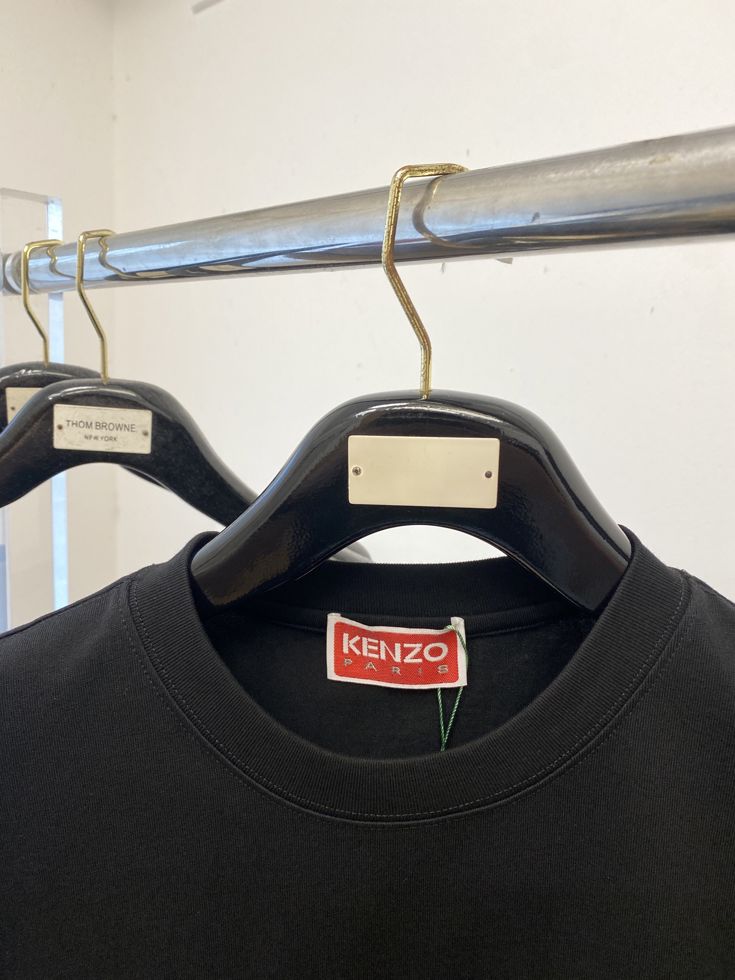 KENZO、2025新品短袖T恤，帅气时尚，胸前顶级直喷图案字母logo，简约百搭款。面料棉 不仅挺括，