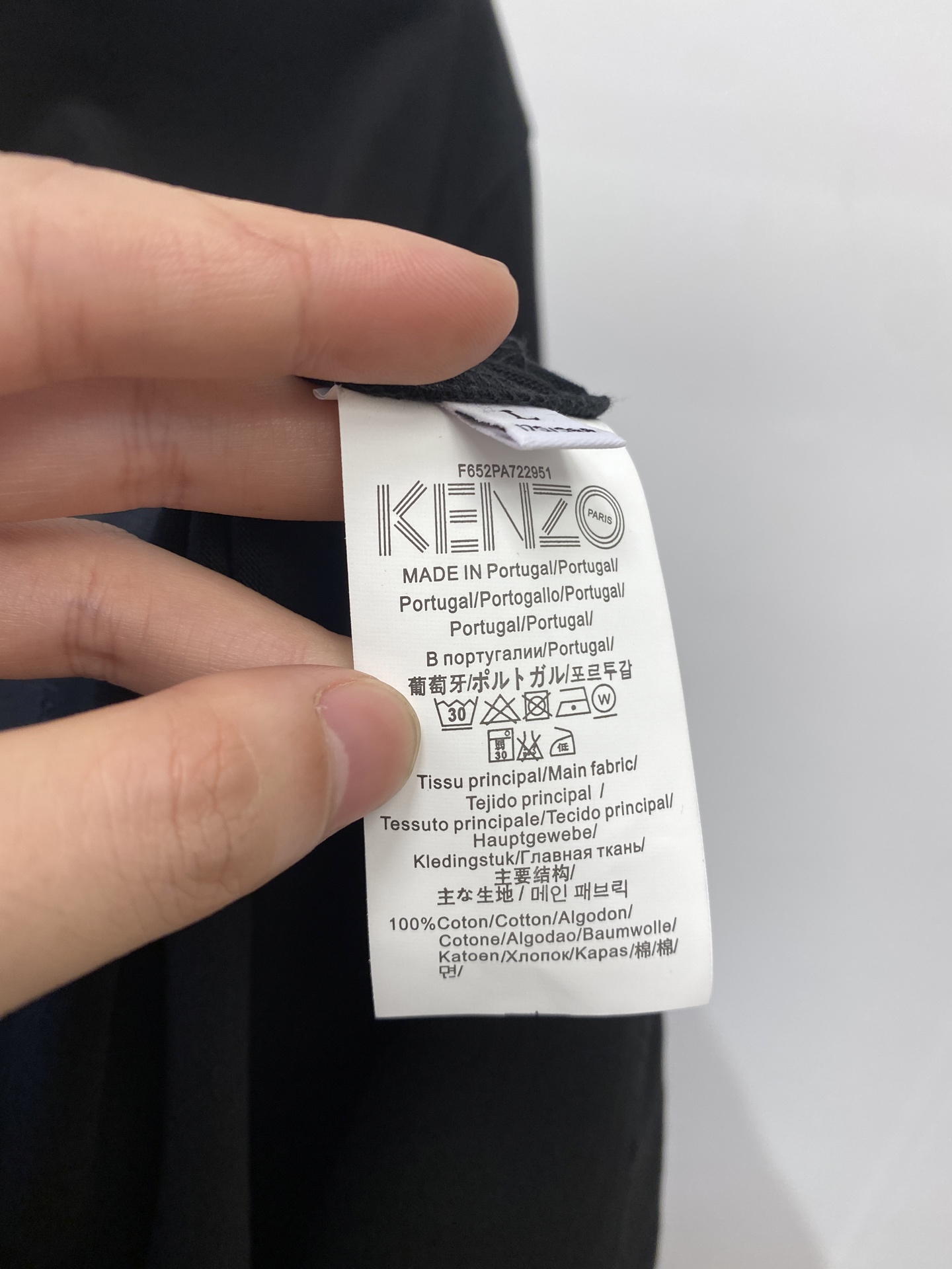 KENZO、2025新品短袖T恤，帅气时尚，胸前顶级直喷图案字母logo，简约百搭款。面料棉 不仅挺括，
