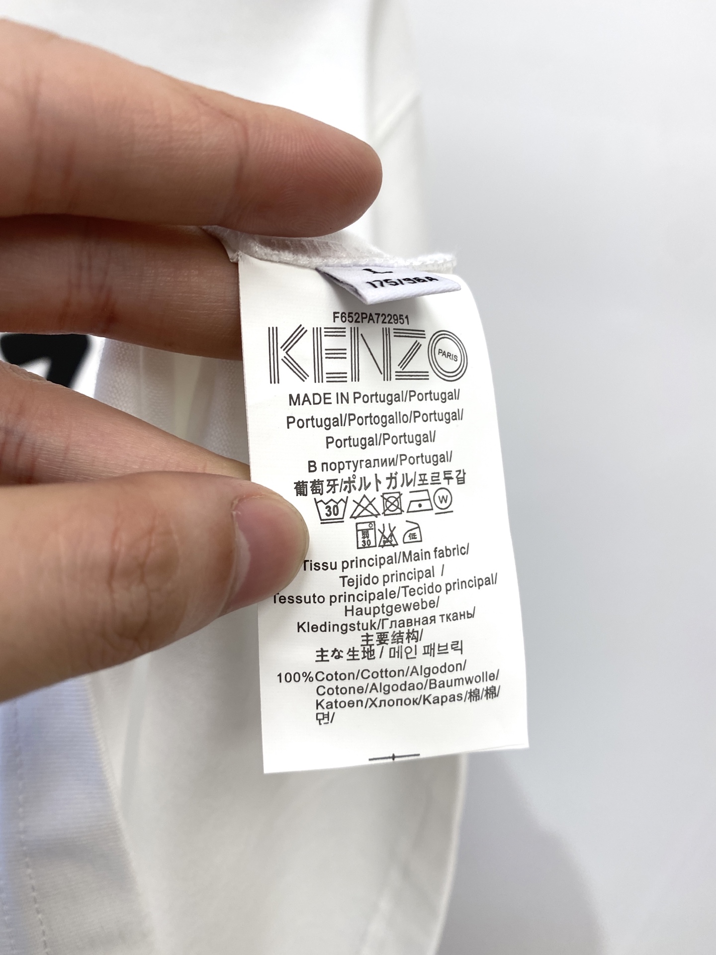 KENZO、2025新品短袖T恤，帅气时尚，胸前顶级直喷图案字母logo，简约百搭款。面料棉 不仅挺括，