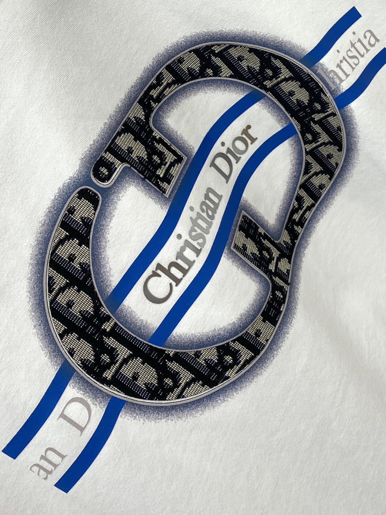 迪奥、2025新品短袖T恤，帅气时尚，胸前顶级印花字母logo，简约百搭款。面料棉 不仅挺括，保持潮流的