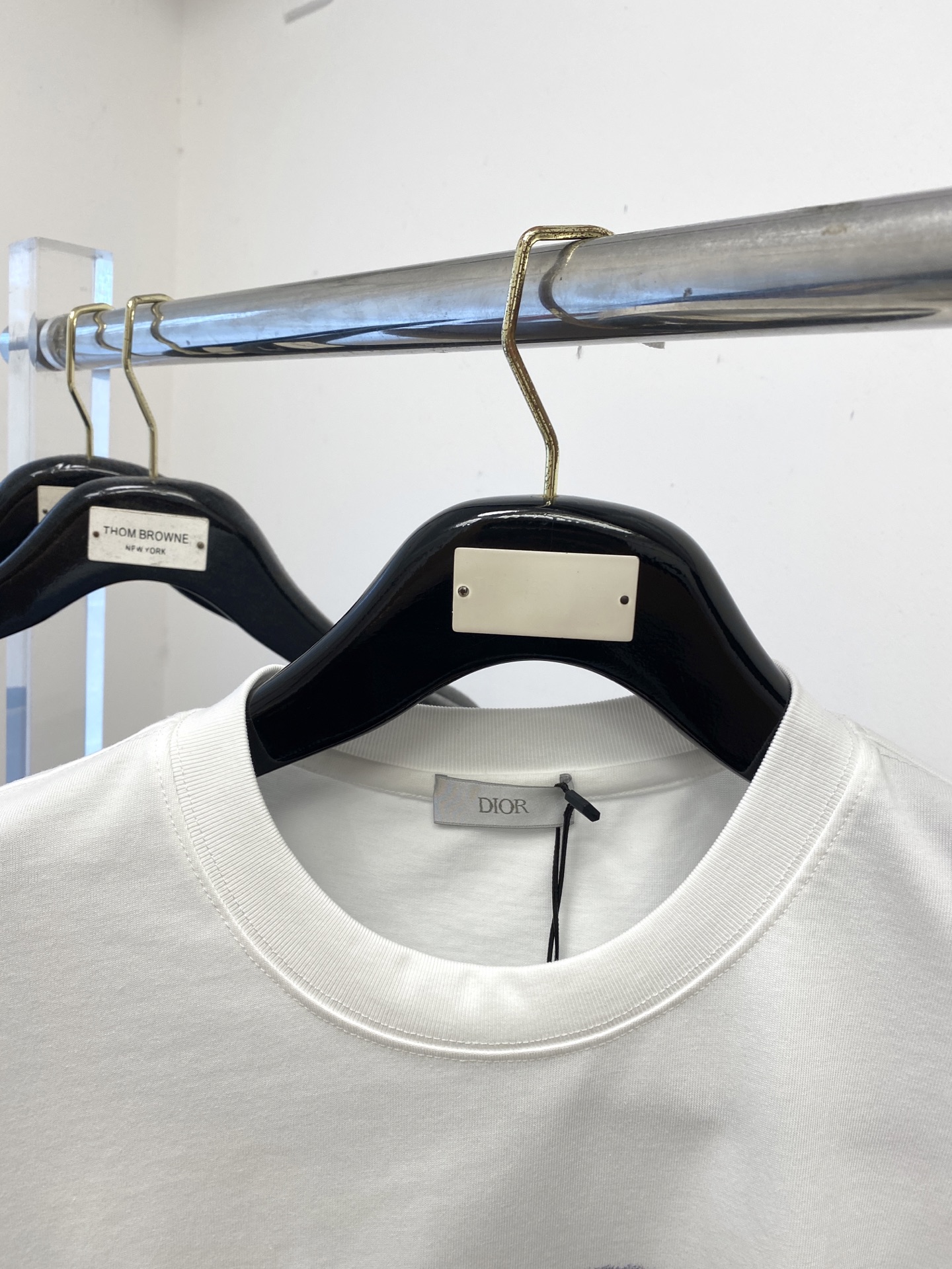 迪奥、2025新品短袖T恤，帅气时尚，胸前顶级印花字母logo，简约百搭款。面料棉 不仅挺括，保持潮流的