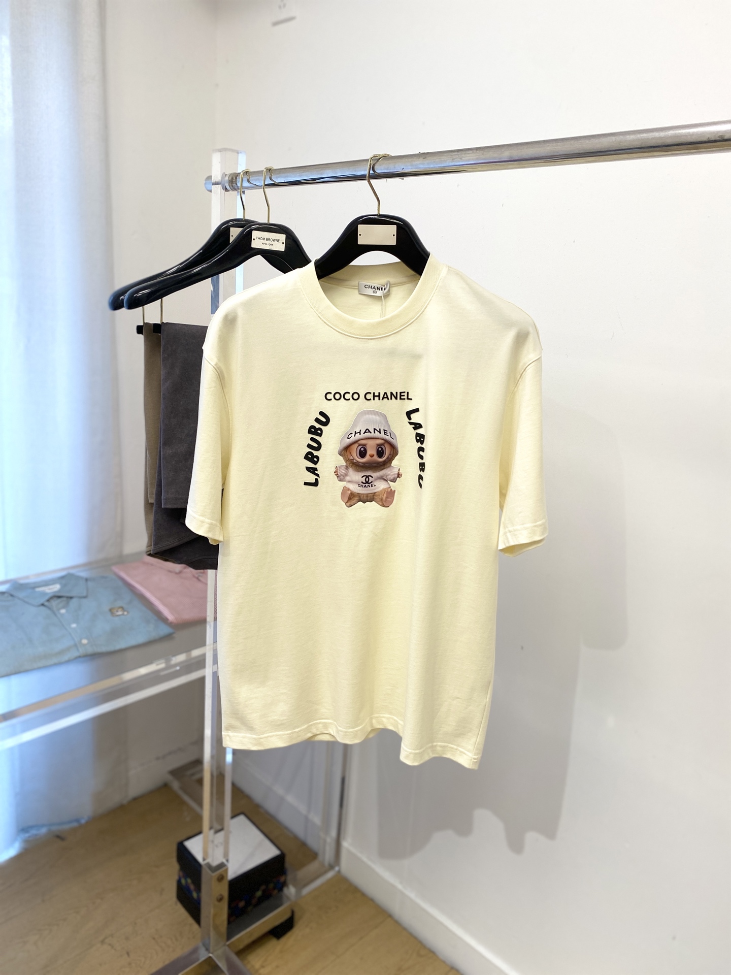 CHANEL香奈儿、2025新品短袖T恤，帅气时尚，胸前顶级印胶印花图案字母logo，简约百搭款。面料棉